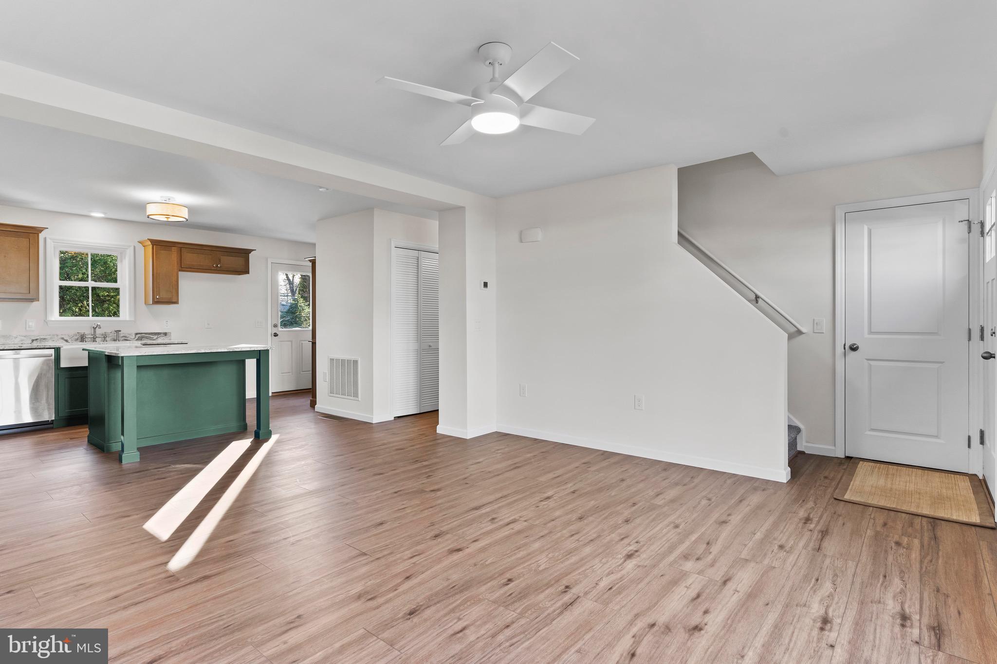 OAKWOOD PARK - Residential