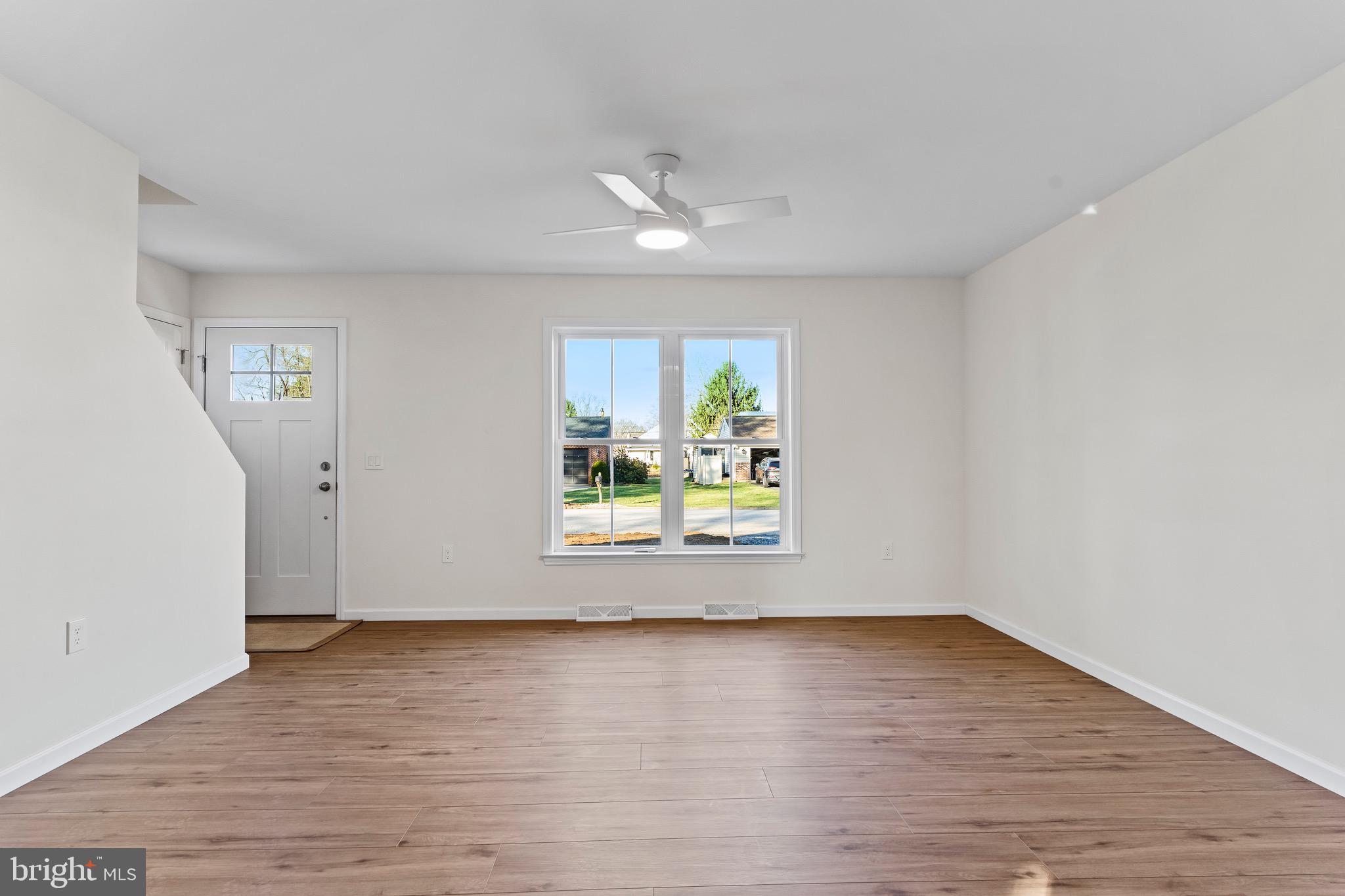 OAKWOOD PARK - Residential