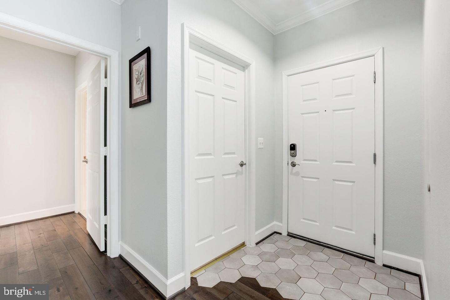 WHITE FLINT STATION - Residential