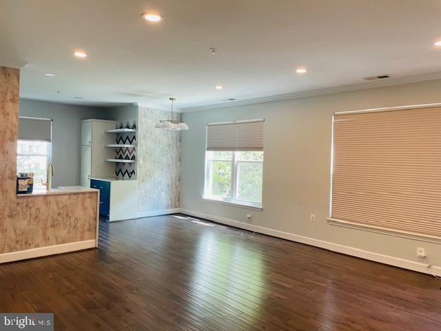 WHITE FLINT STATION - Residential