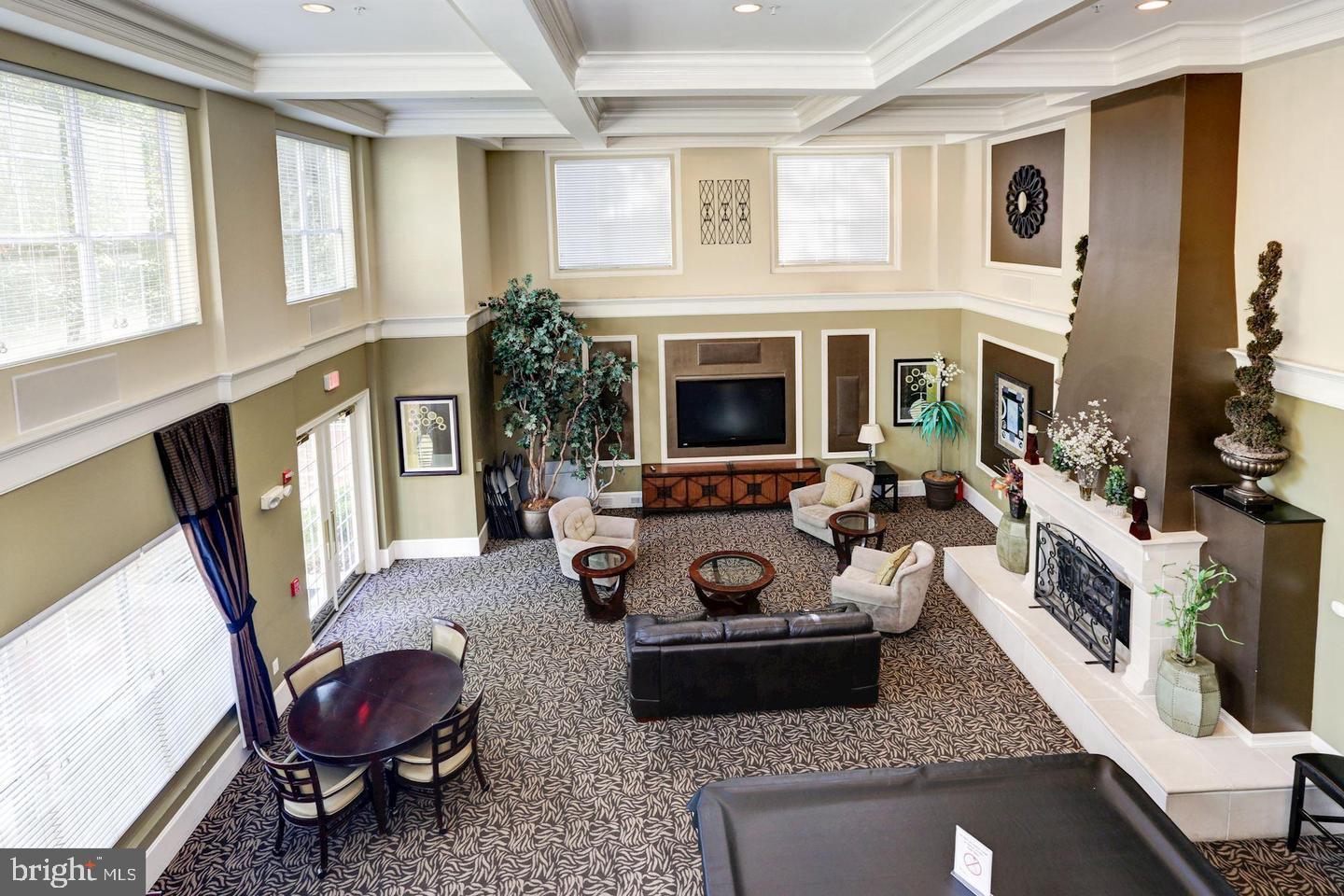 WHITE FLINT STATION - Residential