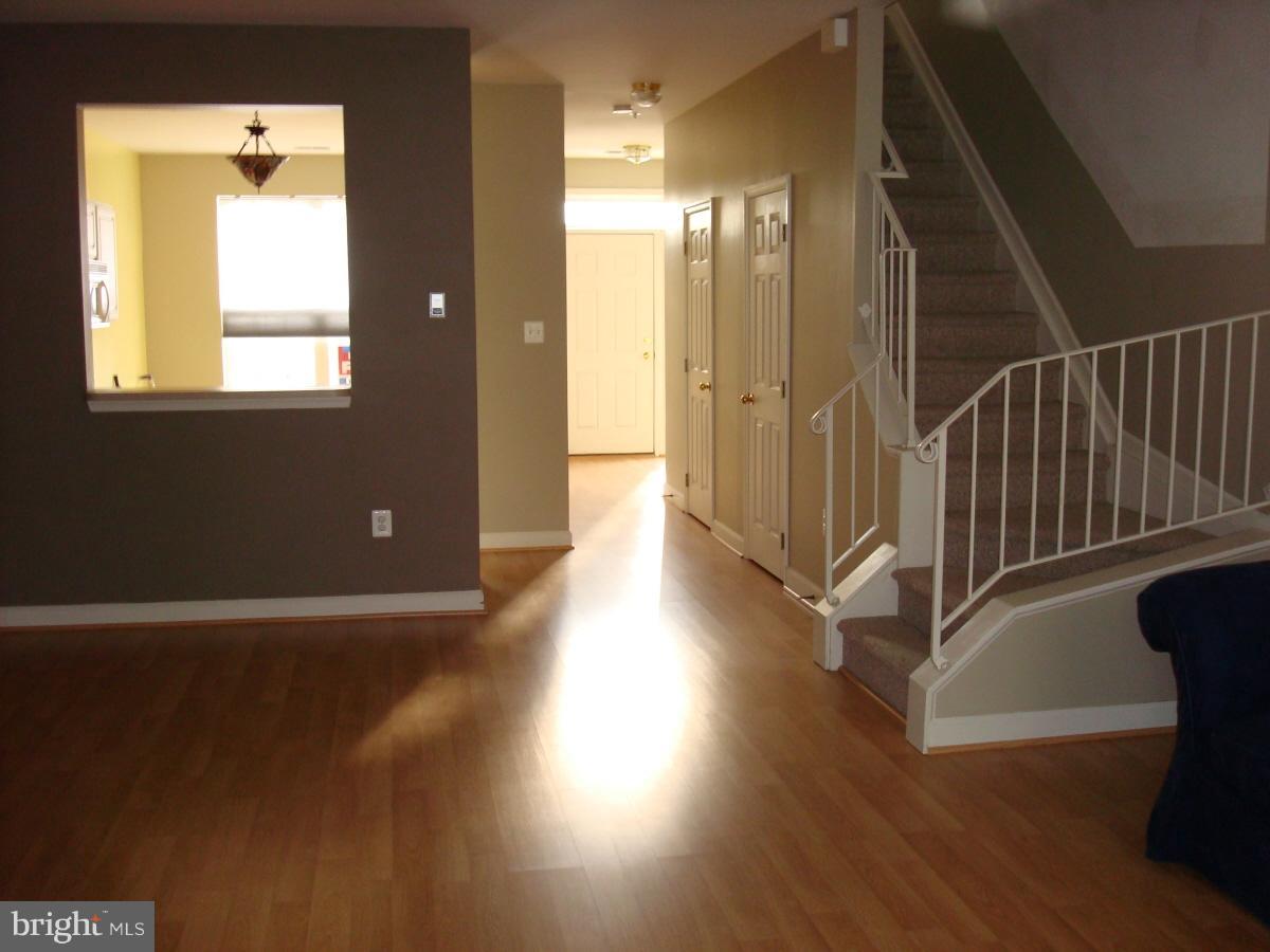 WOODLAND WALK - Residential Lease