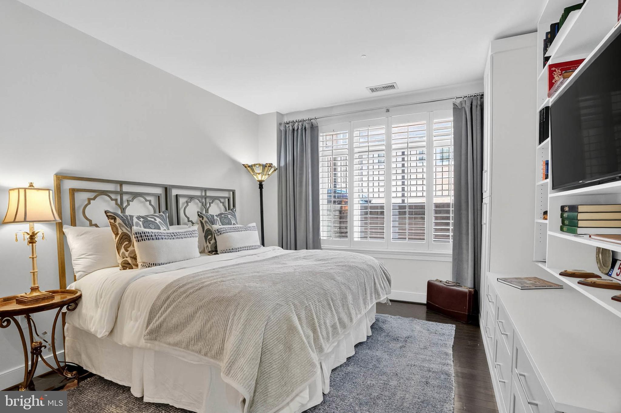 ACTONS LANDING CONDOS - Residential