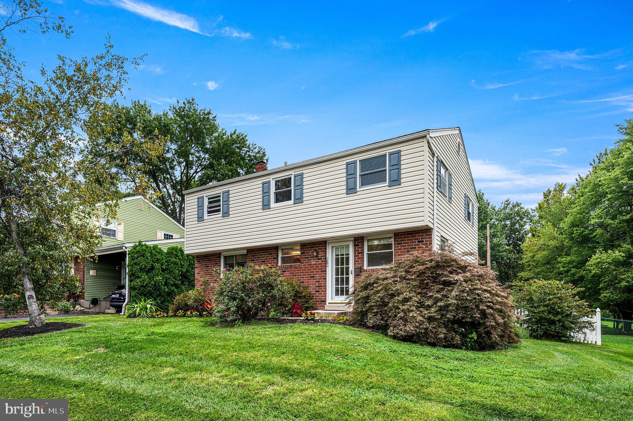 260 HEATHER ROAD