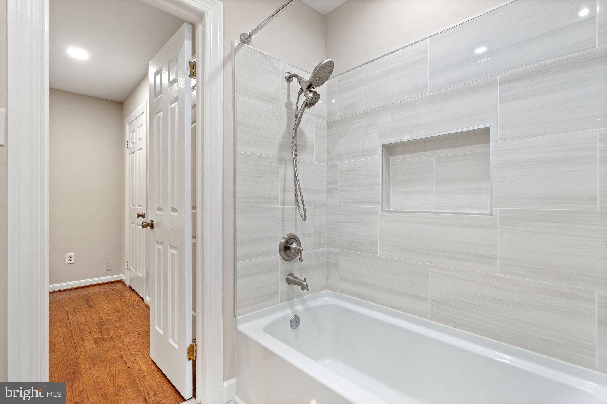 GLENVERDANT ESTATE - Residential