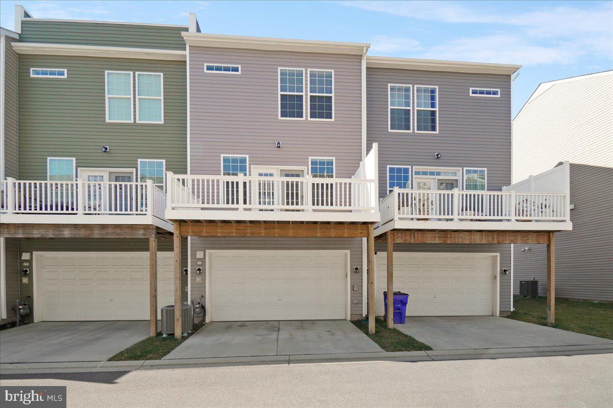 SPRING BANK - Residential Lease