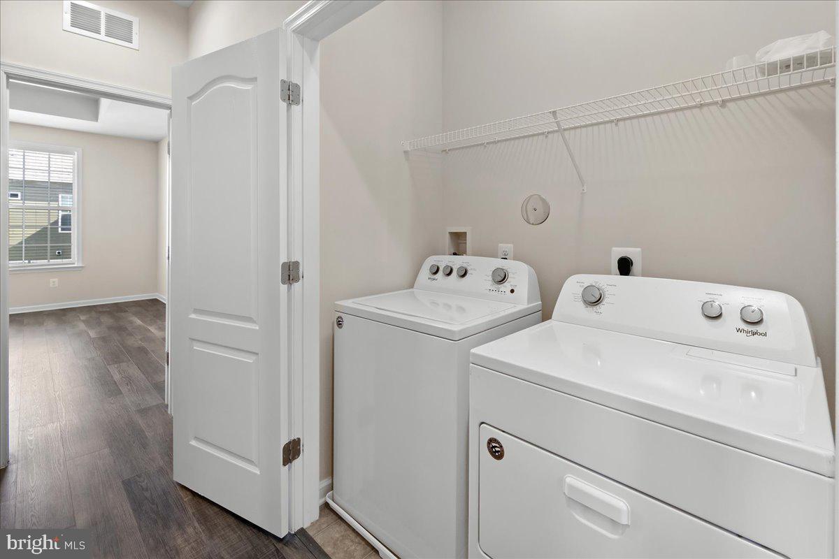 SPRING BANK - Residential Lease