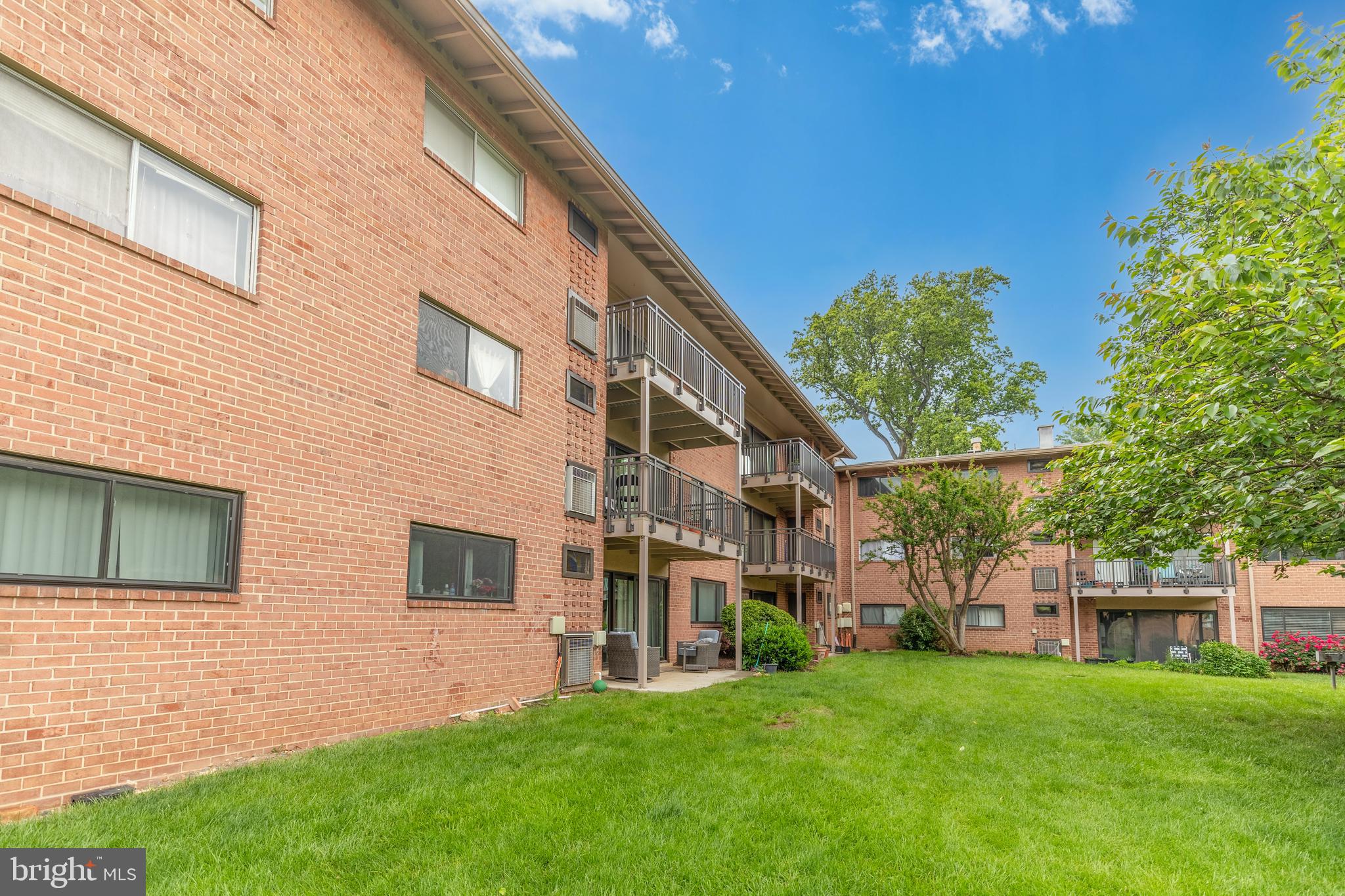 7350 LEE HIGHWAY T1