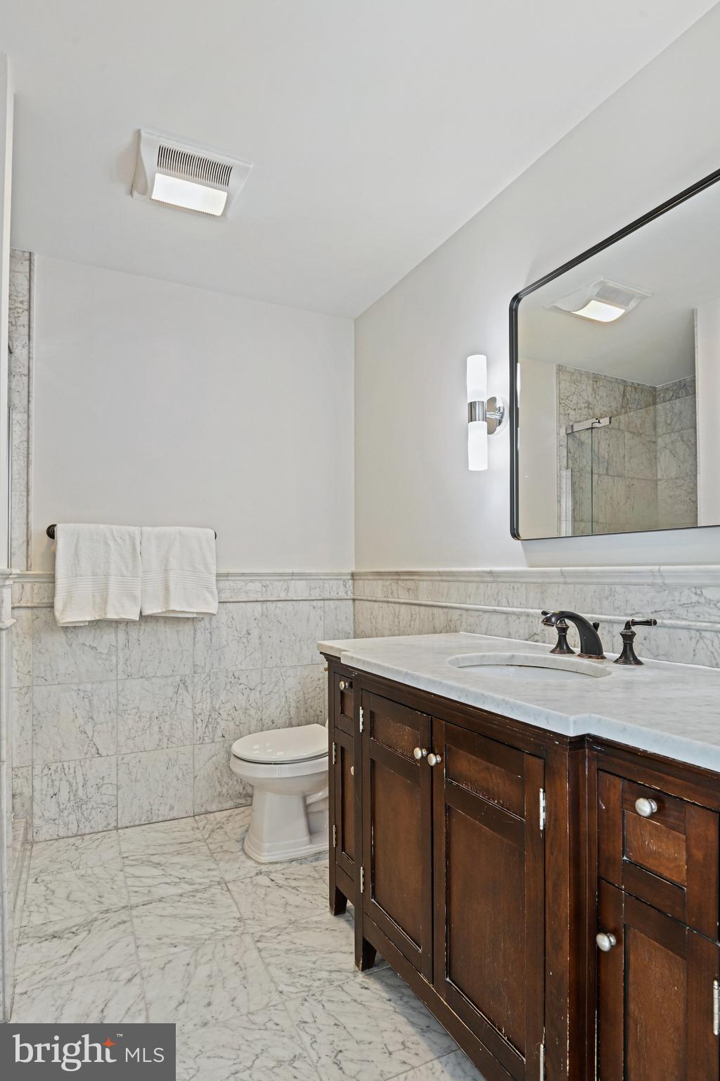 RESTON - Residential