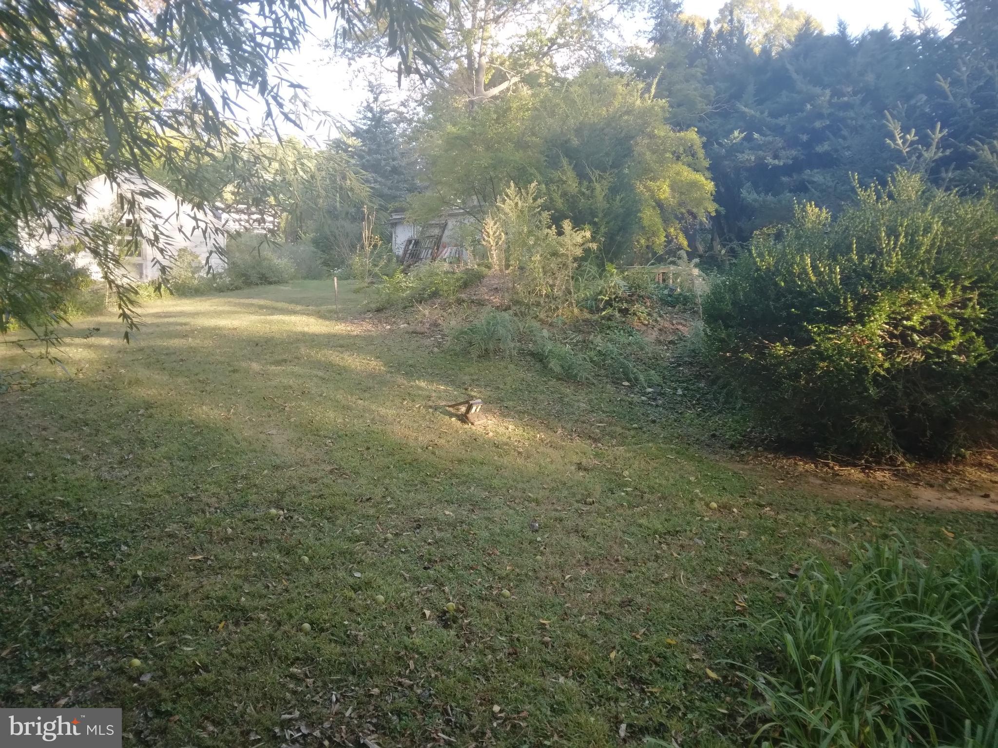 SCHOOL SIDE MANOR - Residential