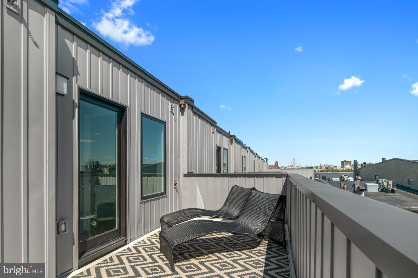 OLD CITY - Residential Lease