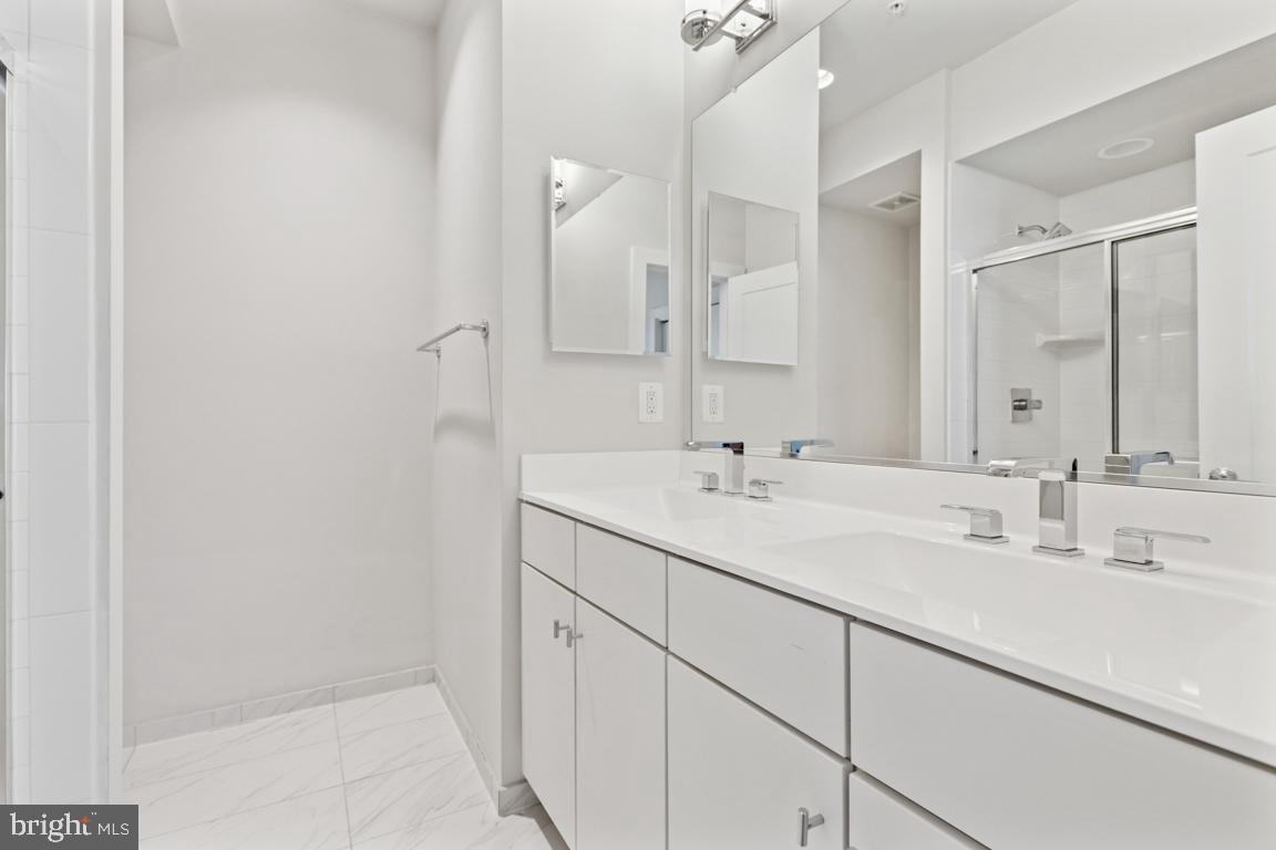 PRESERVE AT WESTFIELDS - Residential