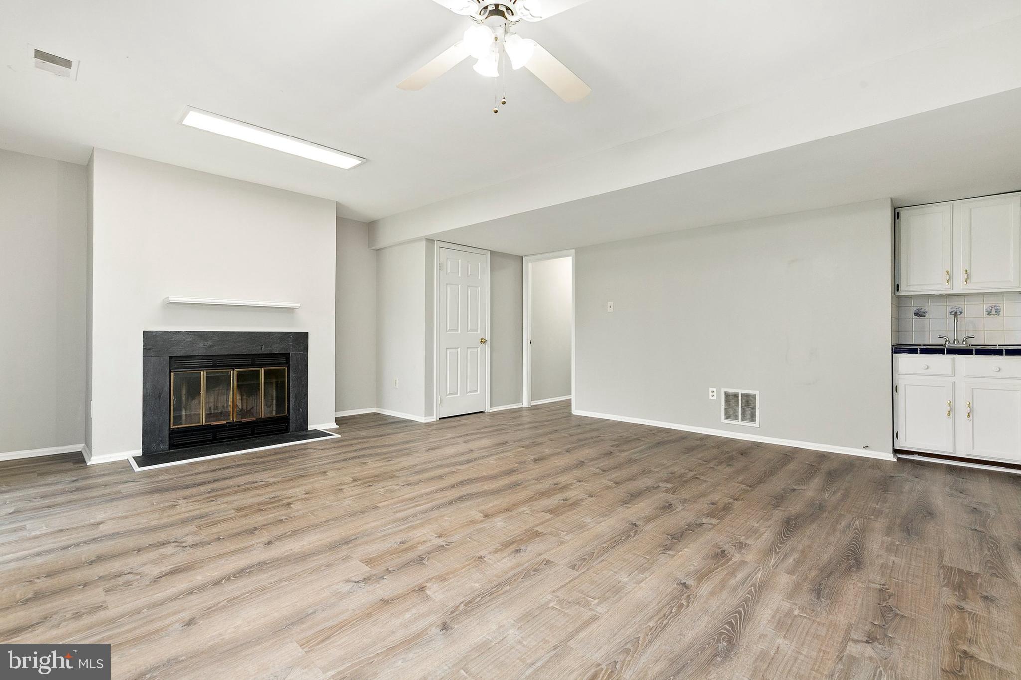 DORSEY HALL - Residential