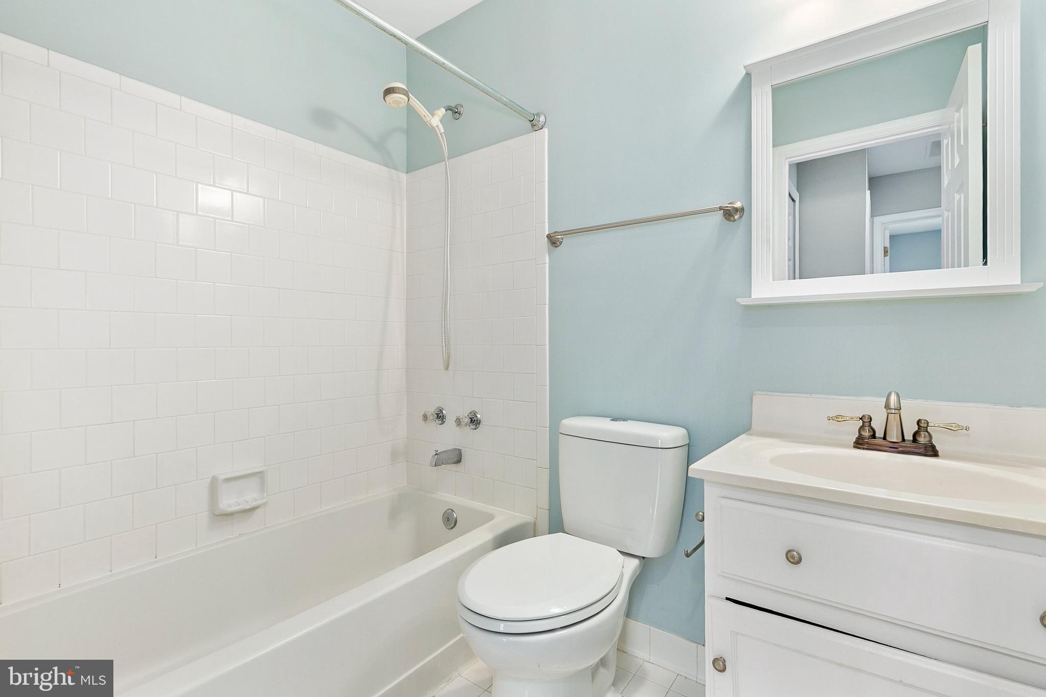 DORSEY HALL - Residential