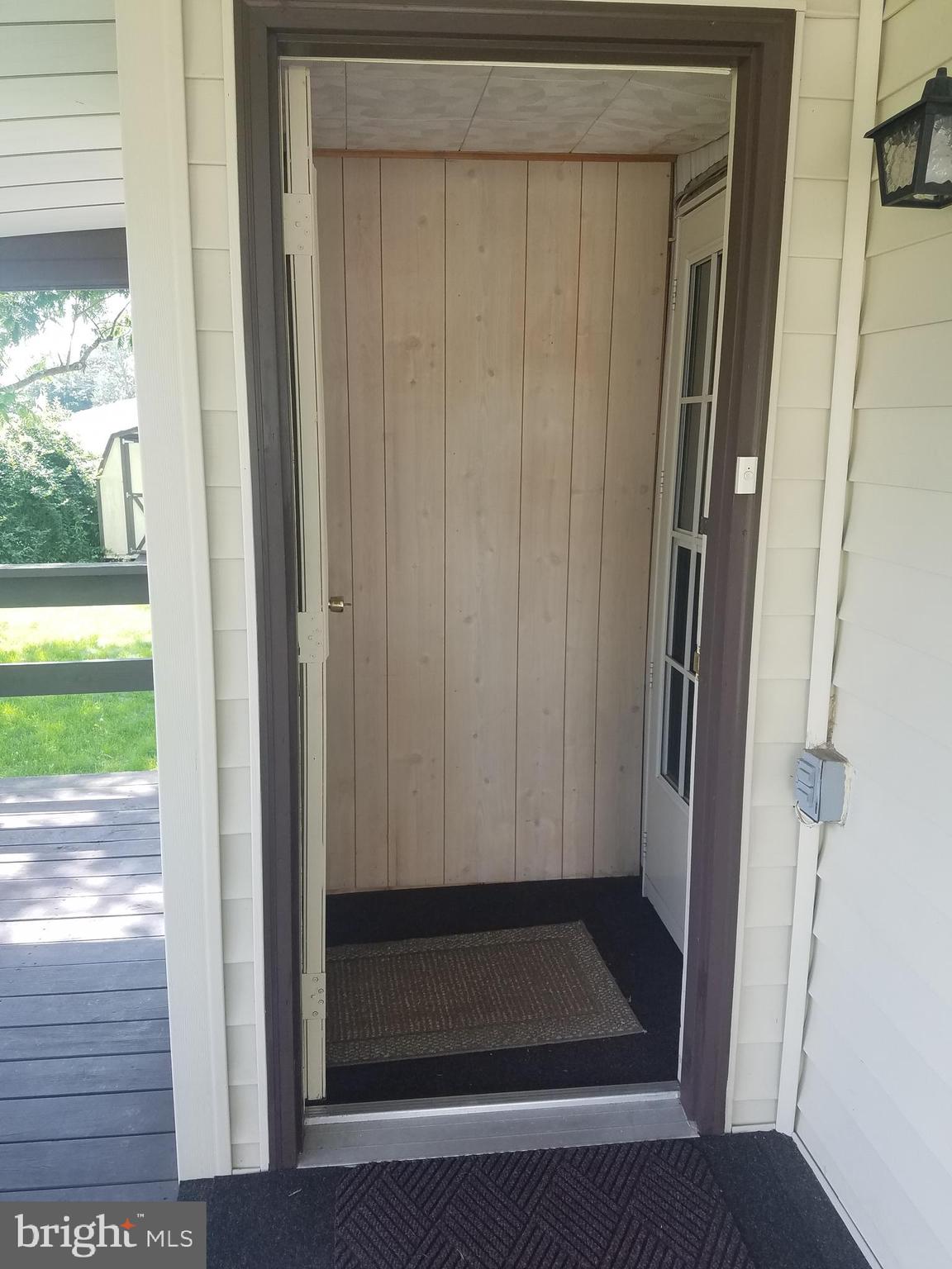 LINCOLN ESTATES - Residential