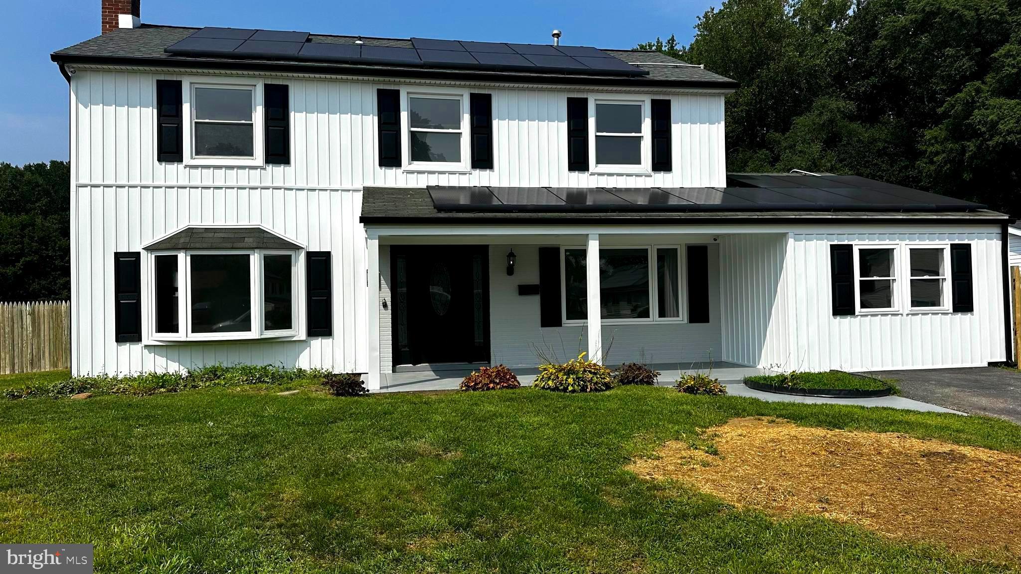 21 PADDOCK LANE