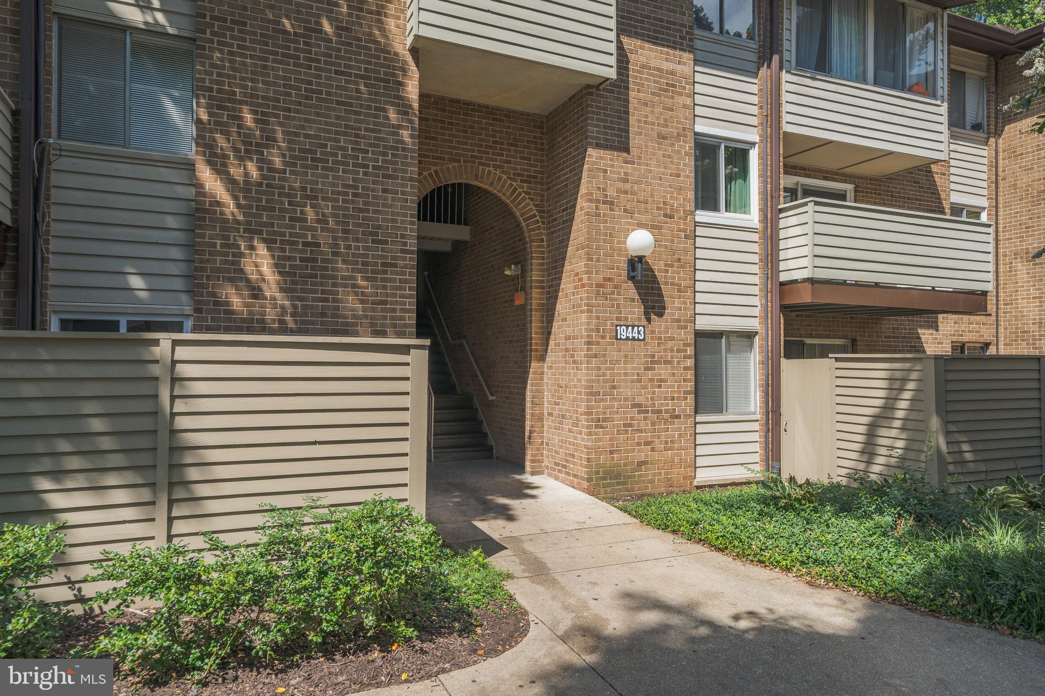 THOMAS CHOICE - Residential Lease