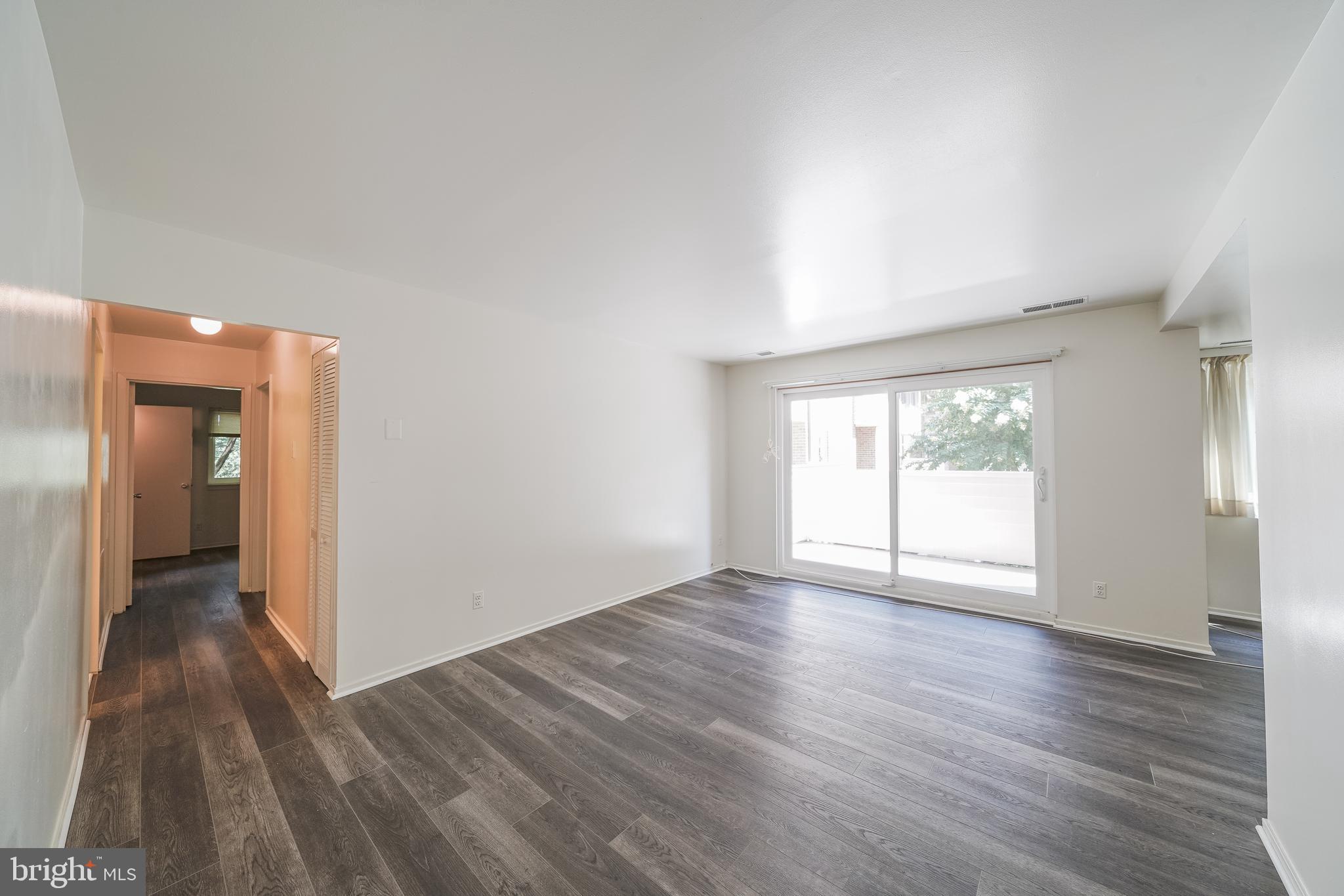 THOMAS CHOICE - Residential Lease