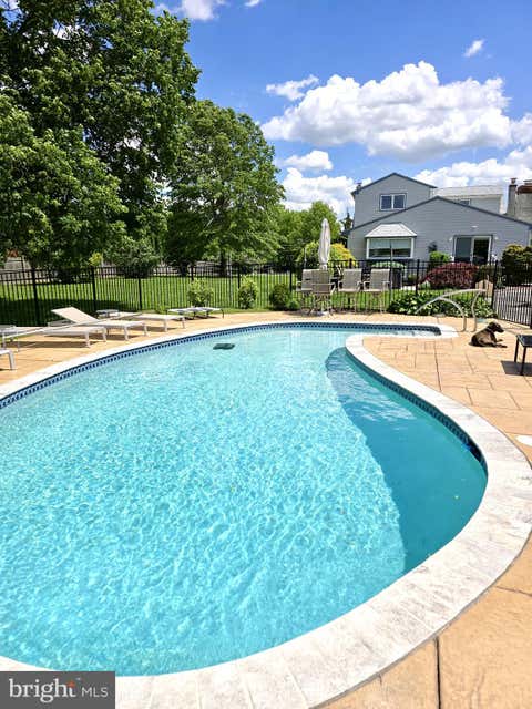 Homes For Sale - 1165 Kepler Road<br/> POTTSTOWN, PA 19464