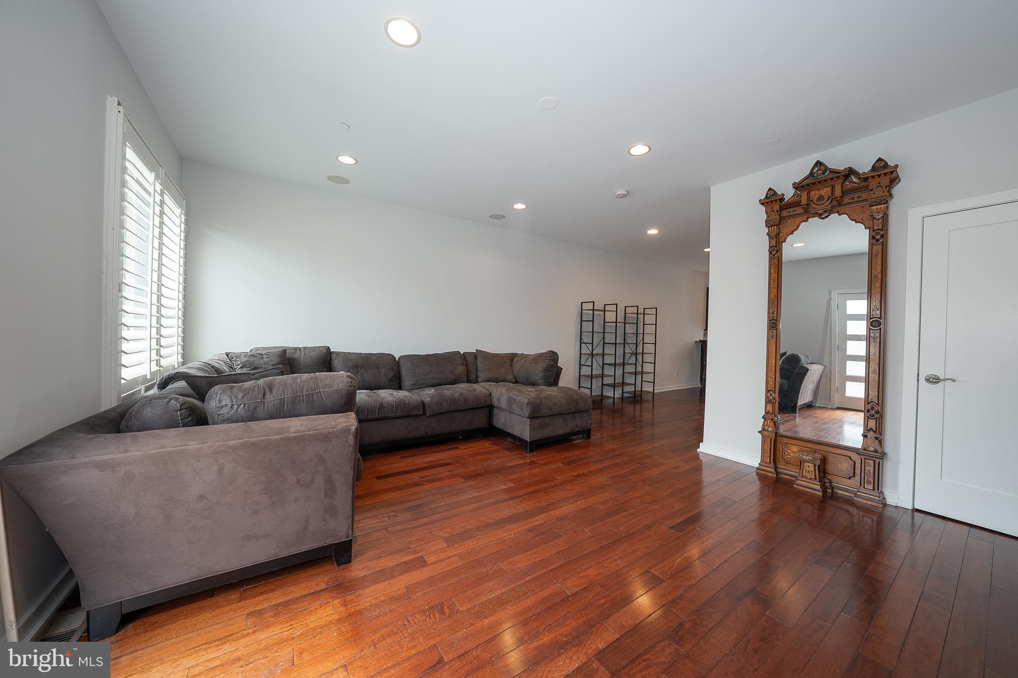NORTHERN LIBERTIES - Residential Lease