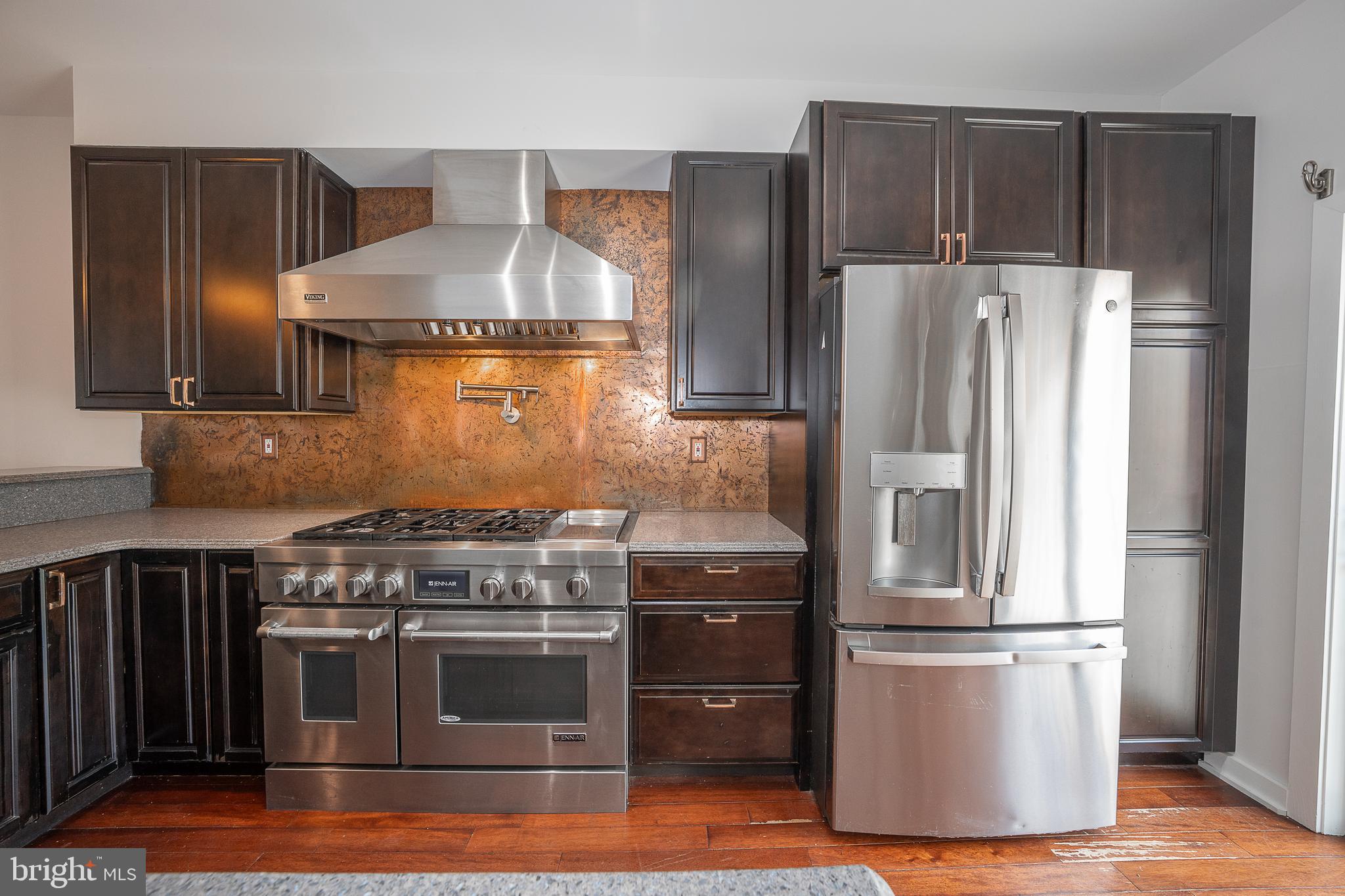 NORTHERN LIBERTIES - Residential Lease