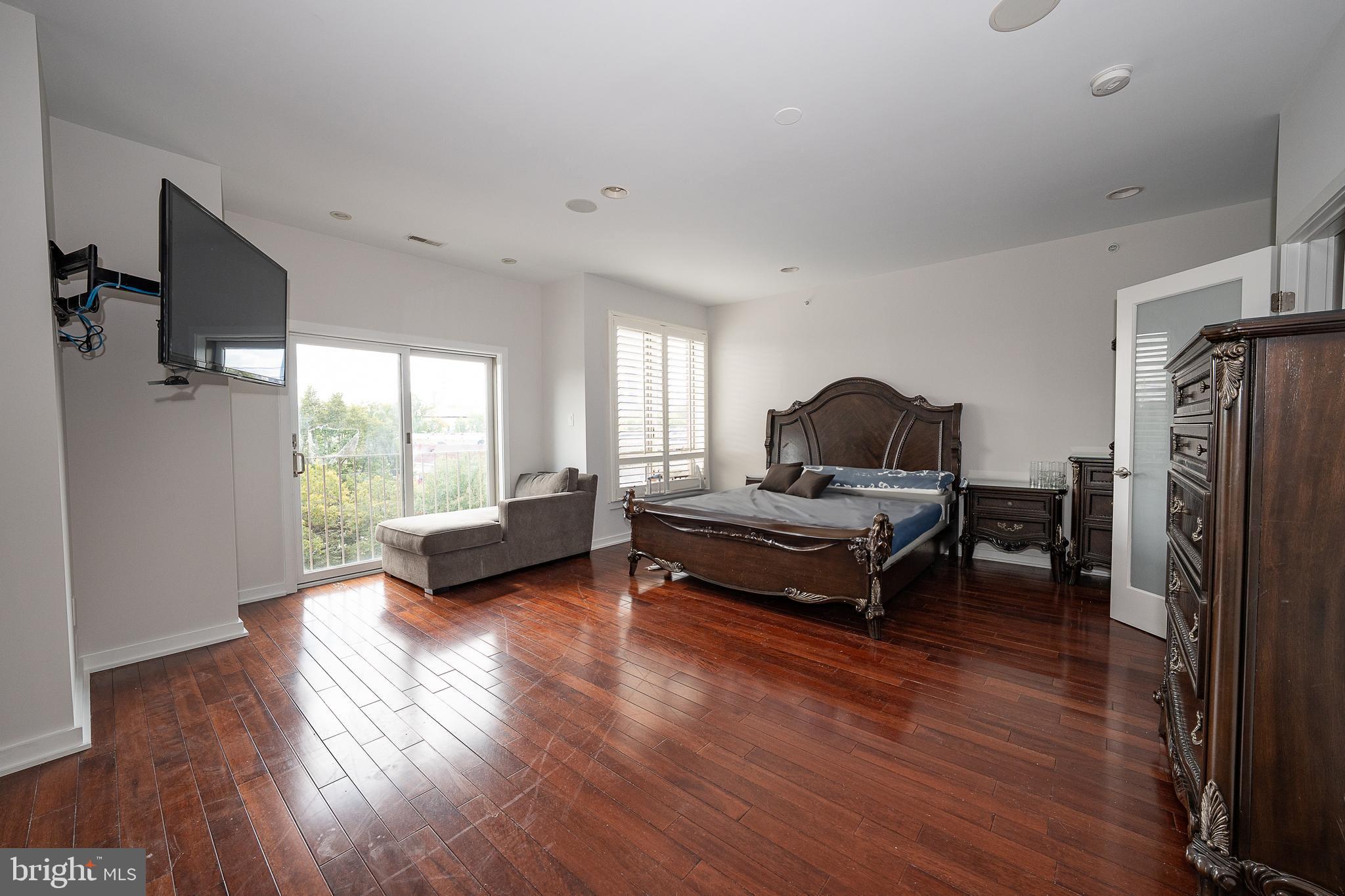 NORTHERN LIBERTIES - Residential Lease