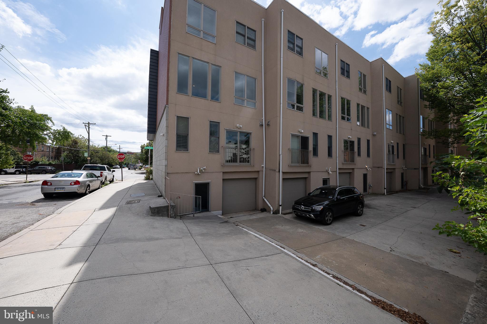 NORTHERN LIBERTIES - Residential Lease