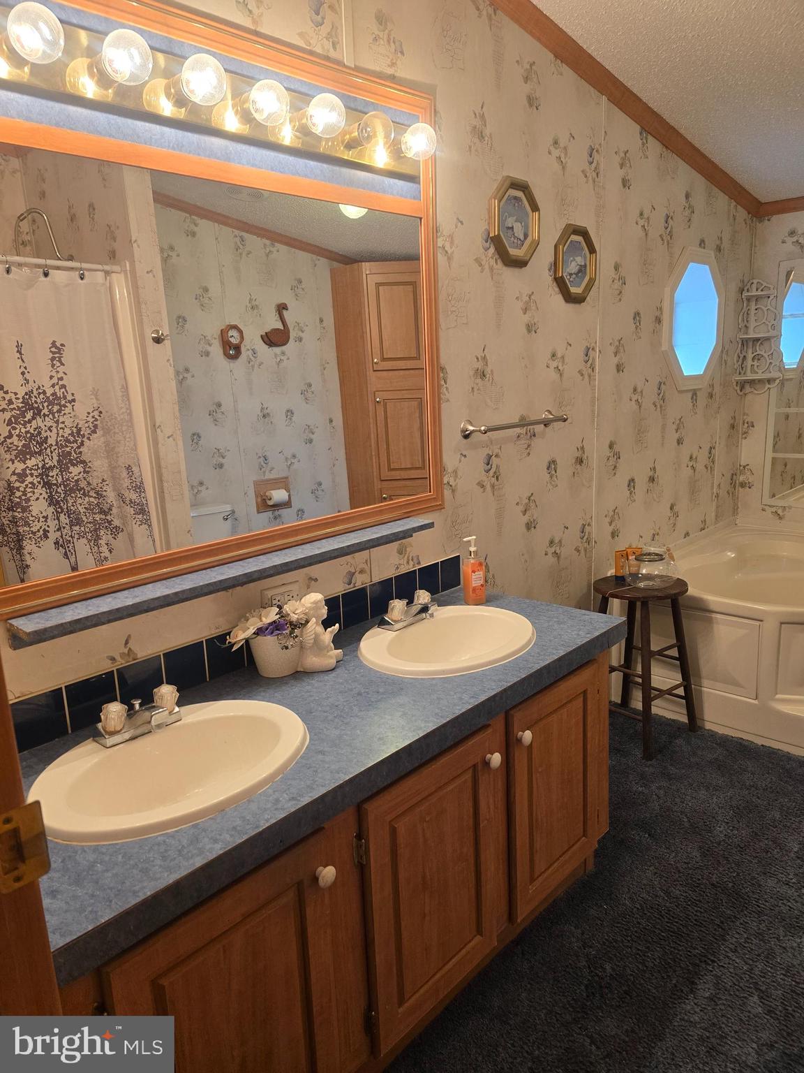 WALNUT GROVE MOBILE HOME PARK - Residential