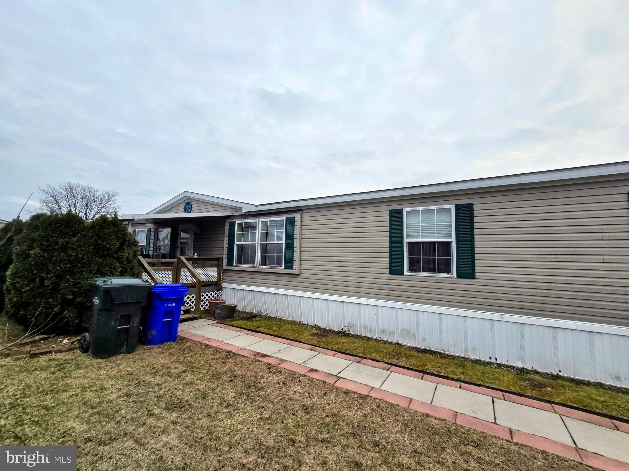 WALNUT GROVE MOBILE HOME PARK - Residential