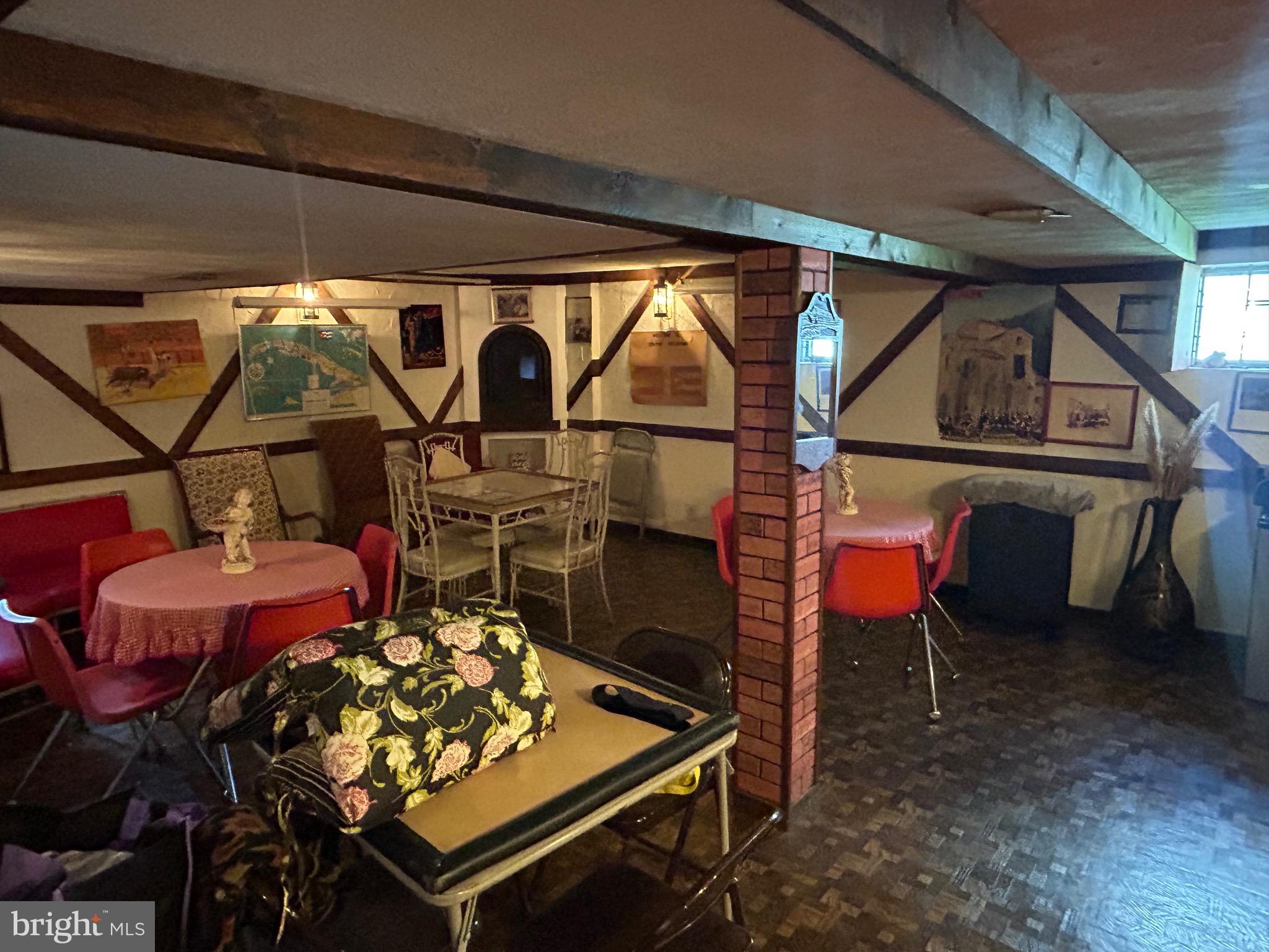 WHEATON WOODS - Residential