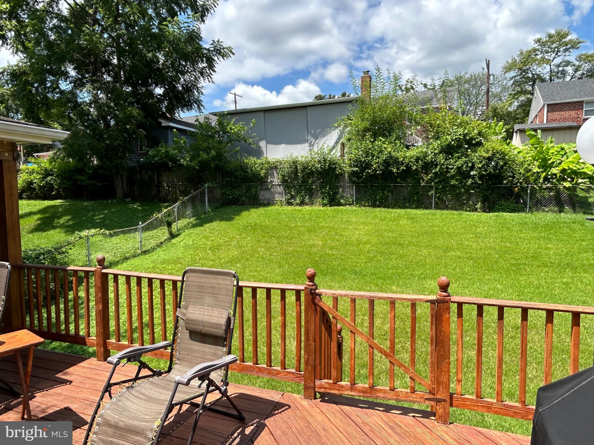 WHEATON WOODS - Residential