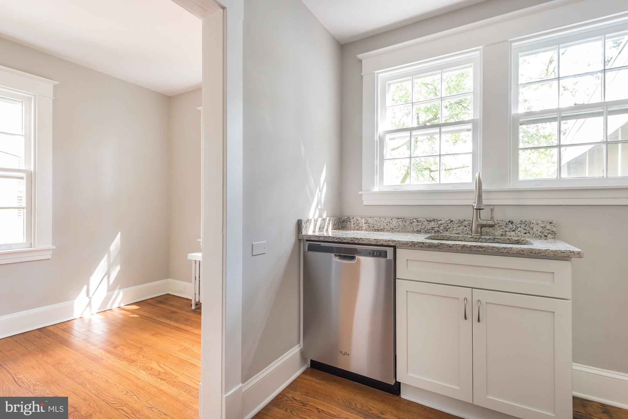 MURRAY HILL - Residential Lease