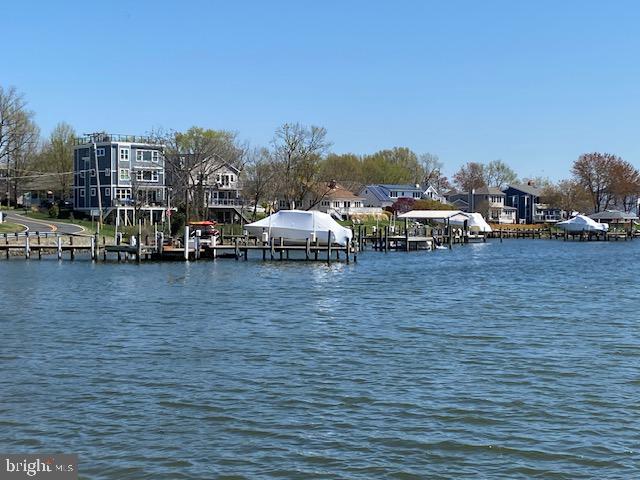 3709 BAY DRIVE