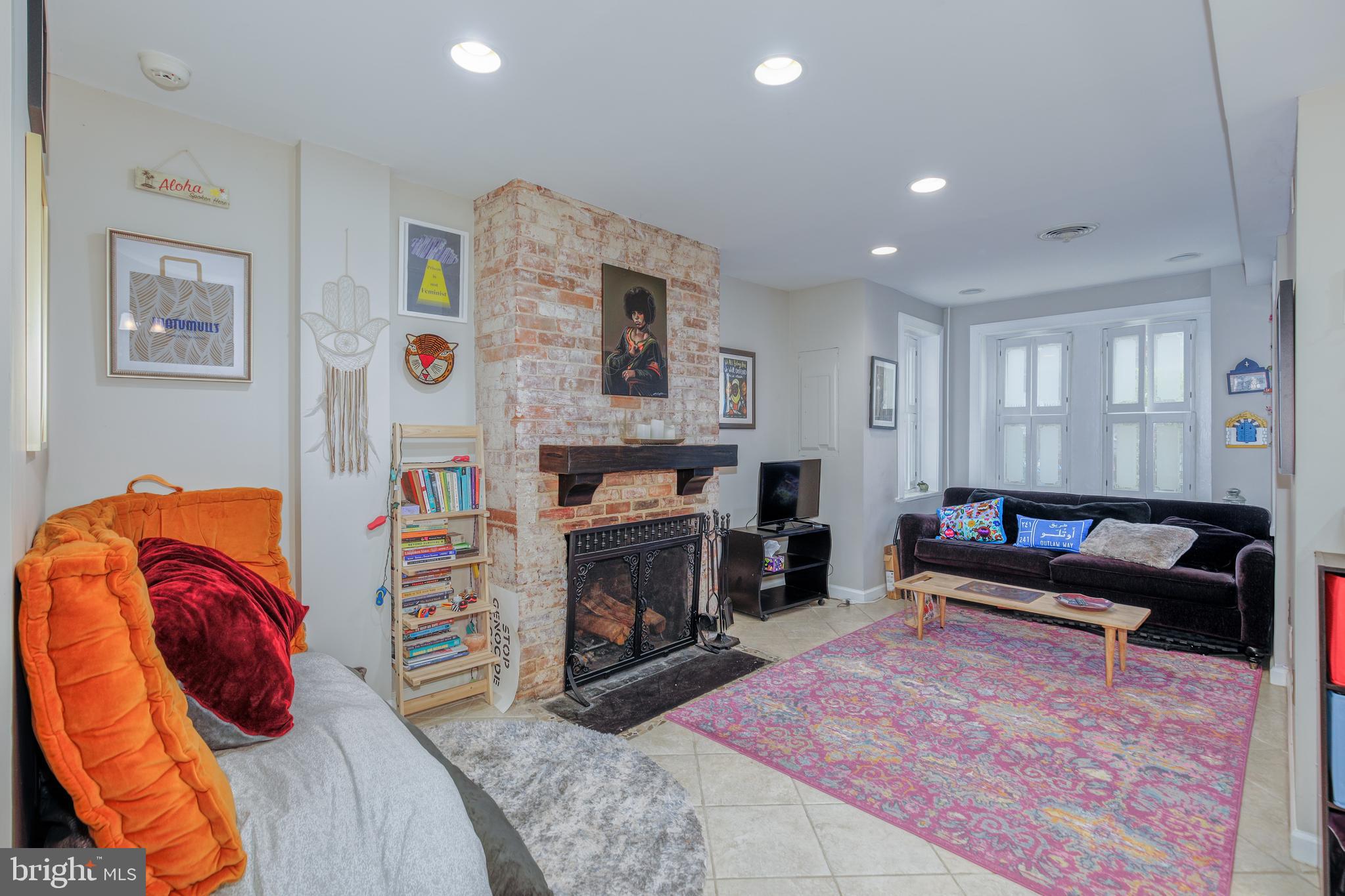 CAPITOL HILL - Residential