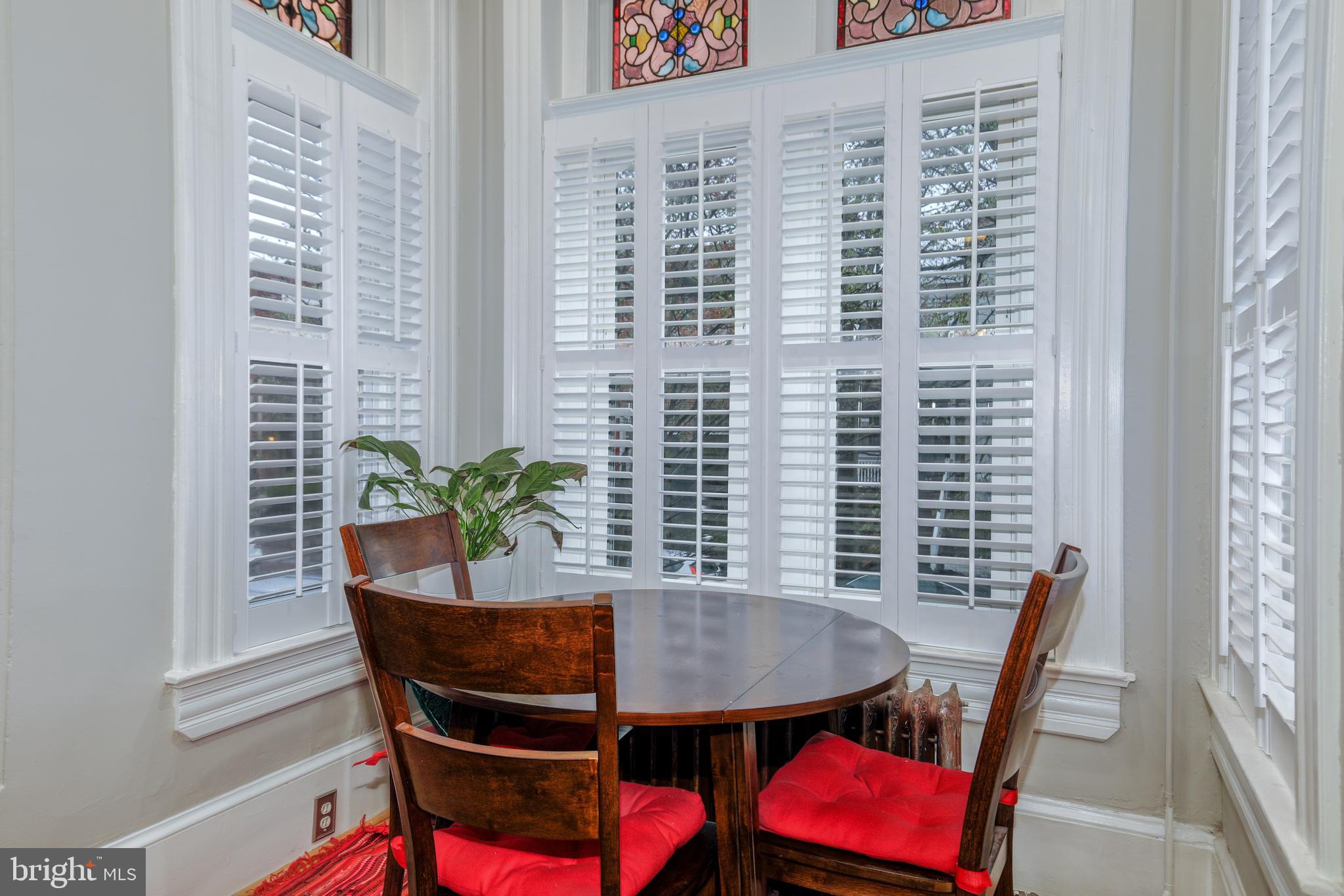 CAPITOL HILL - Residential