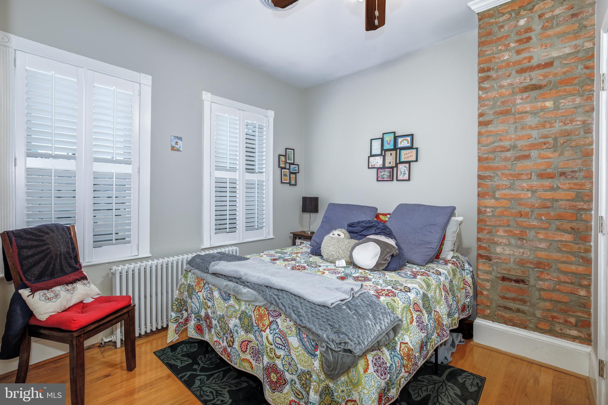 CAPITOL HILL - Residential