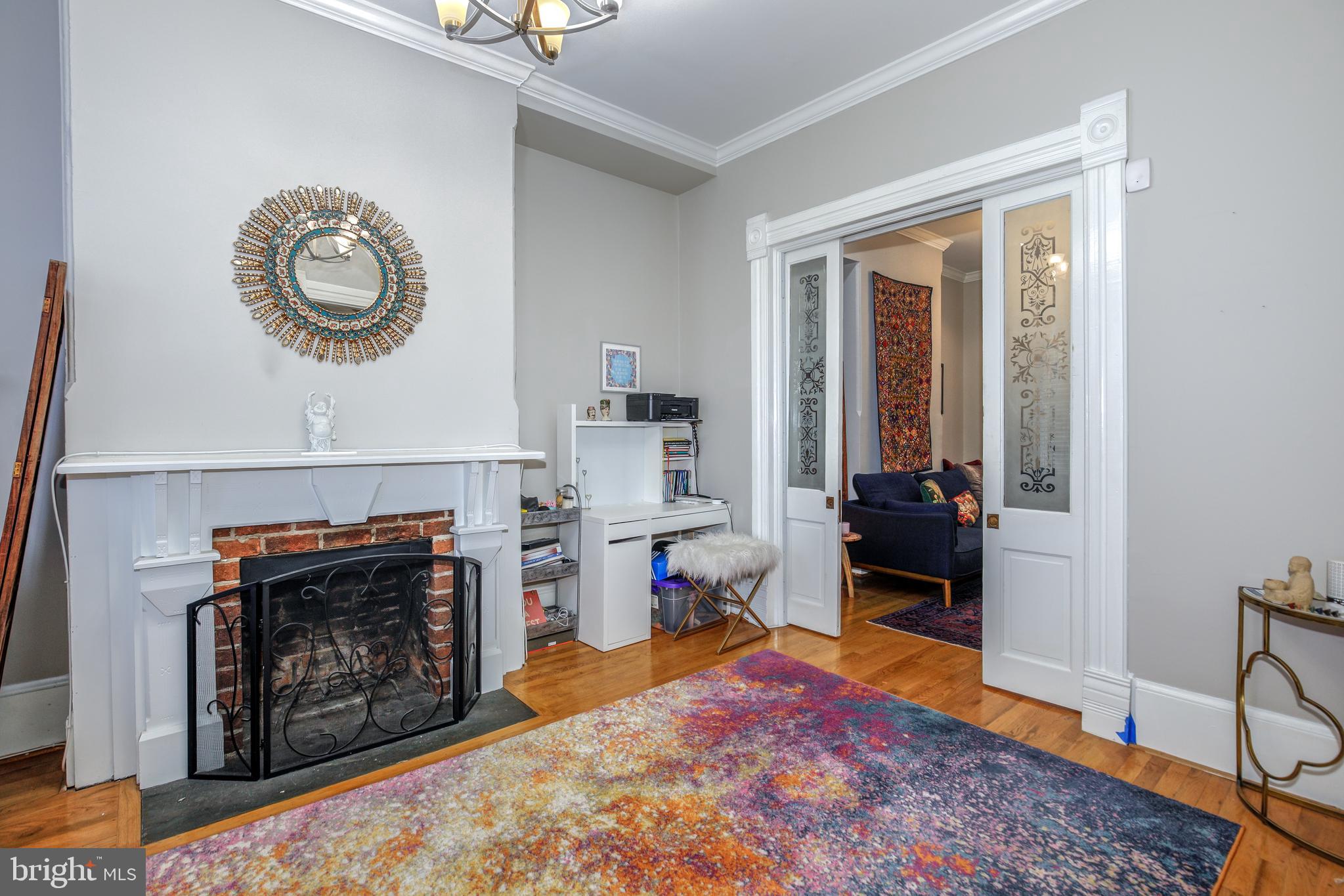 CAPITOL HILL - Residential