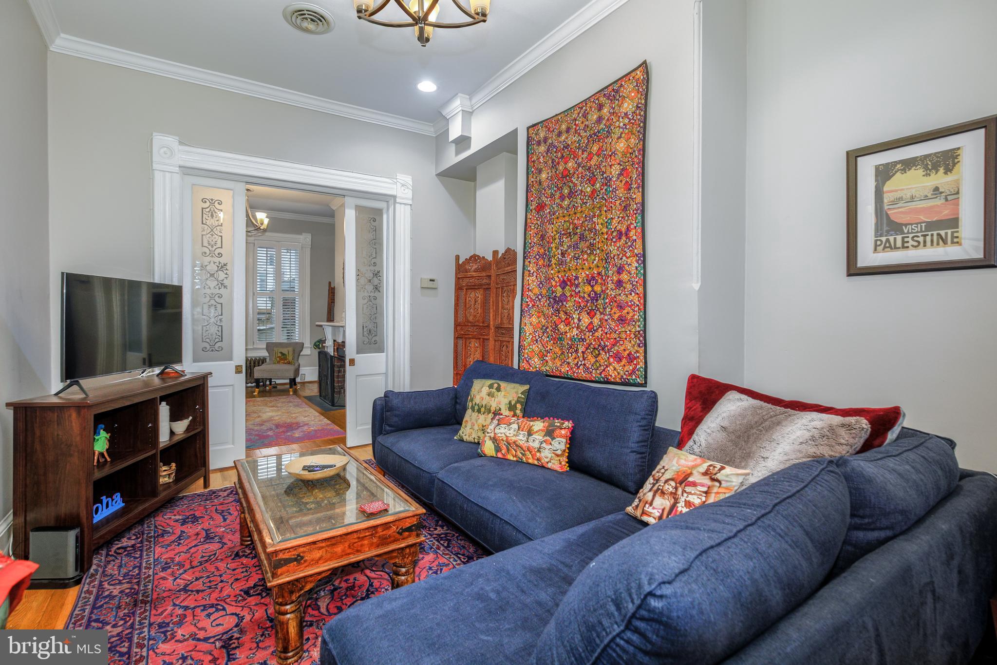 CAPITOL HILL - Residential
