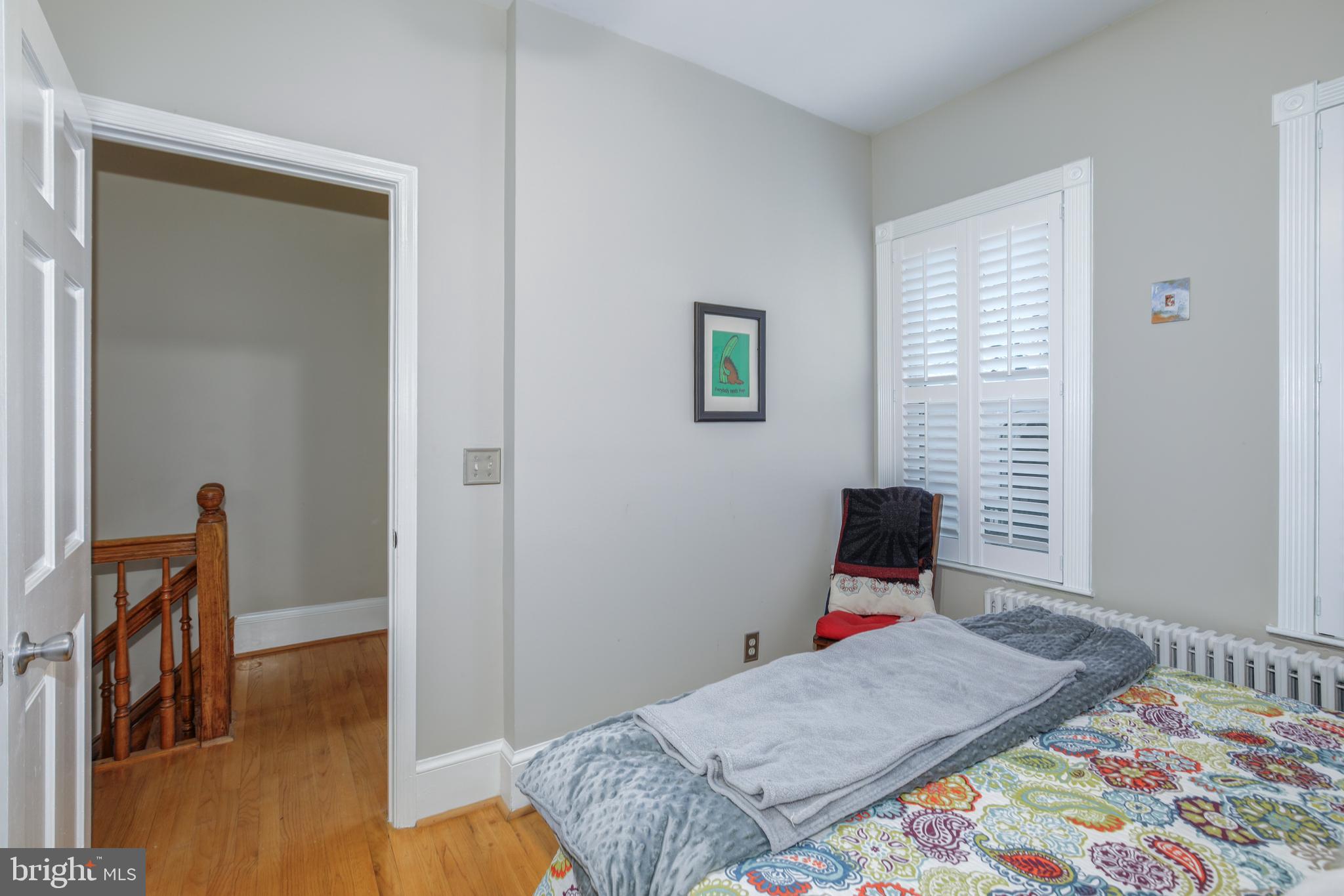 CAPITOL HILL - Residential