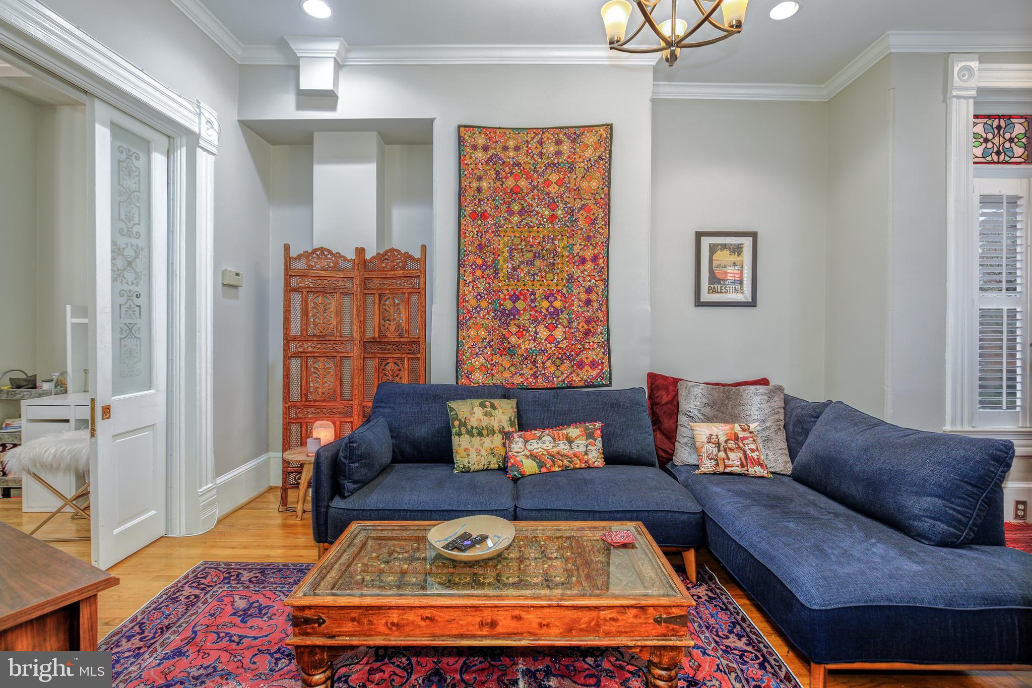 CAPITOL HILL - Residential