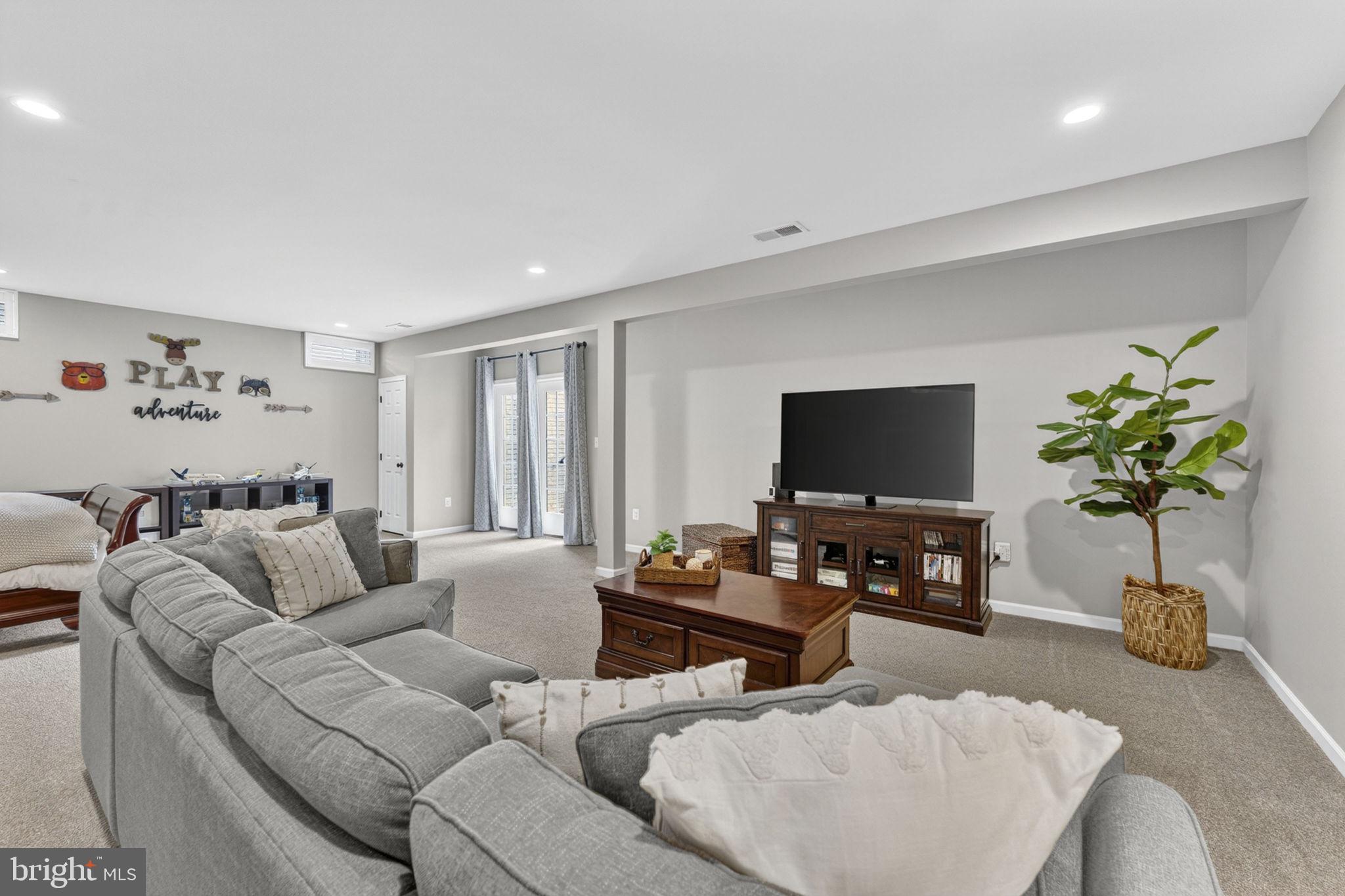 LENAH MILL VILLAGES - Residential