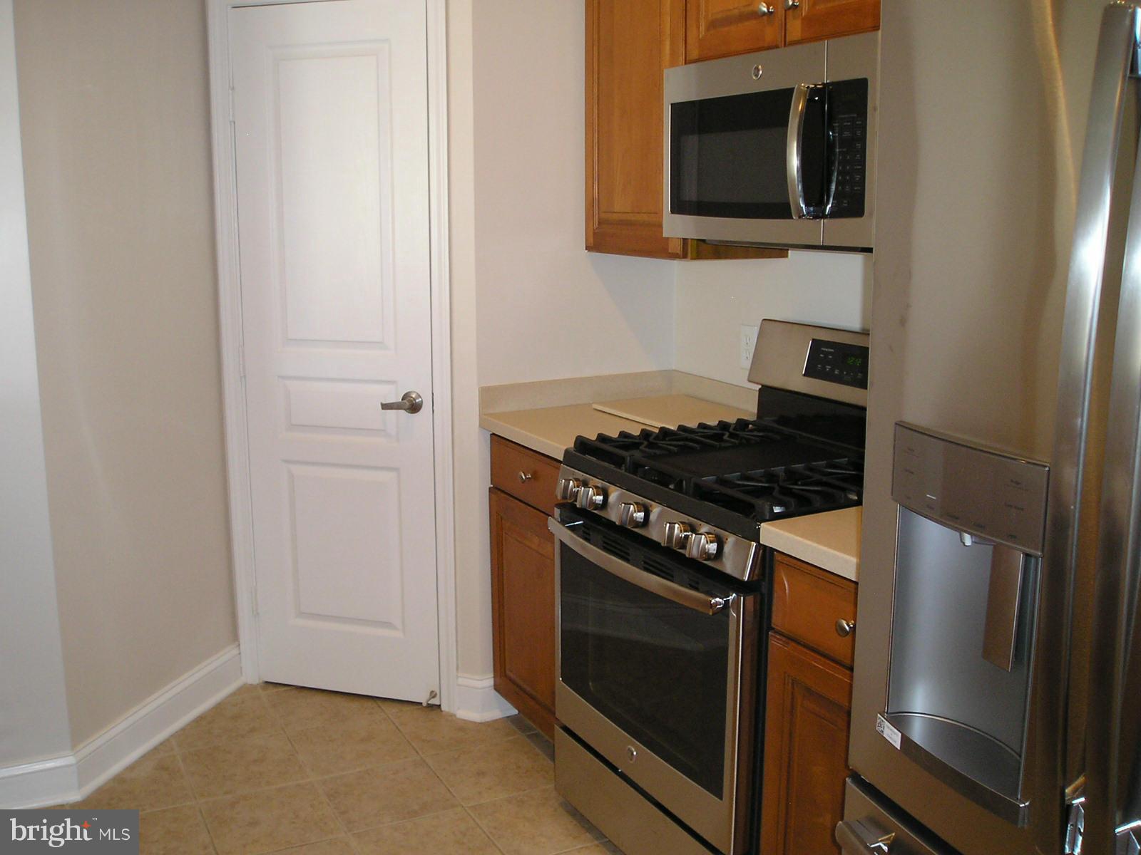 MARKET STREET AT TOWN CENTER - Residential Lease