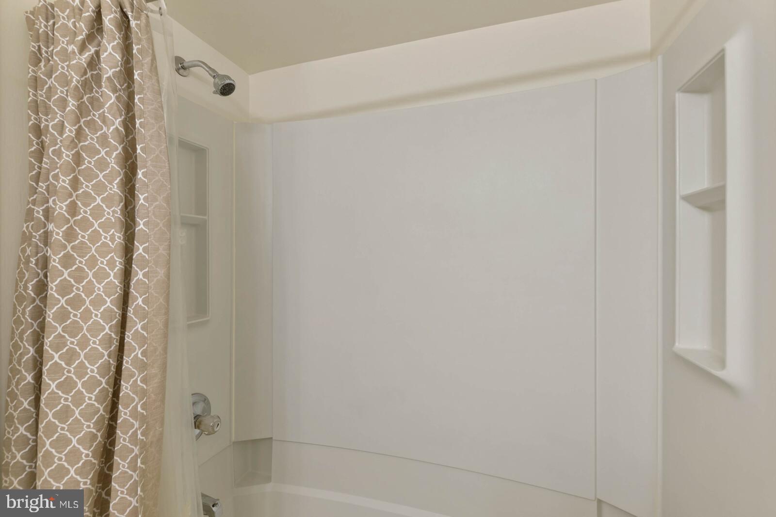 BURKE COVE - Residential