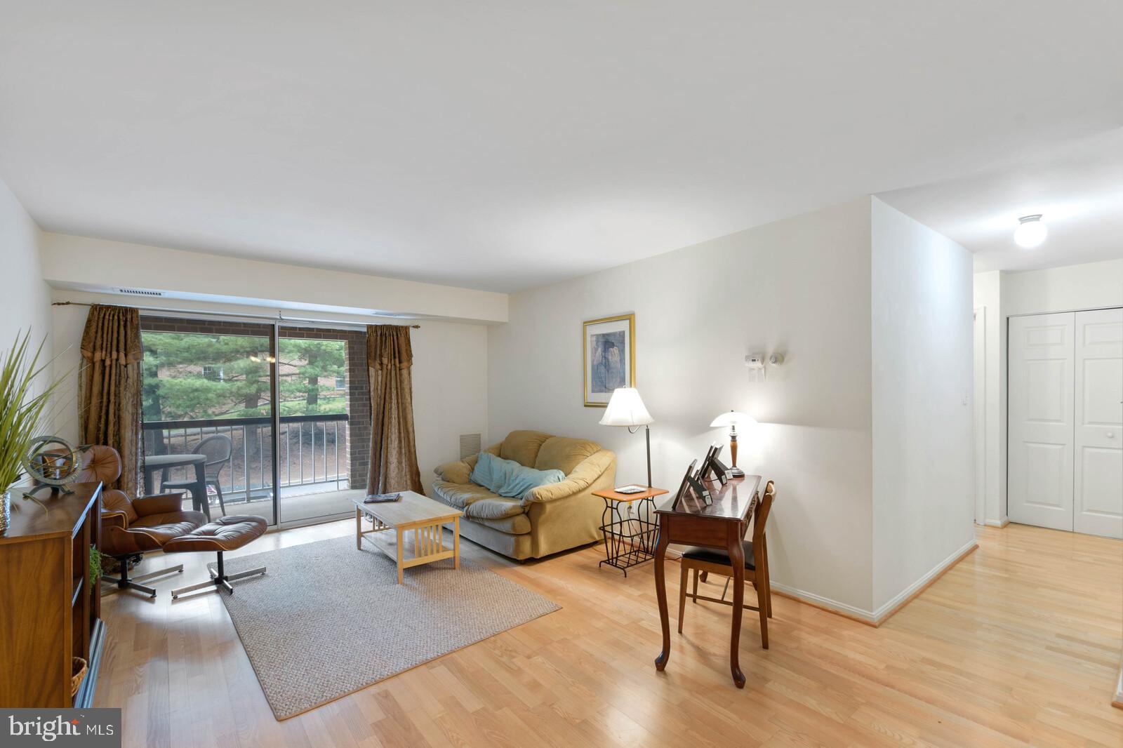 BURKE COVE - Residential