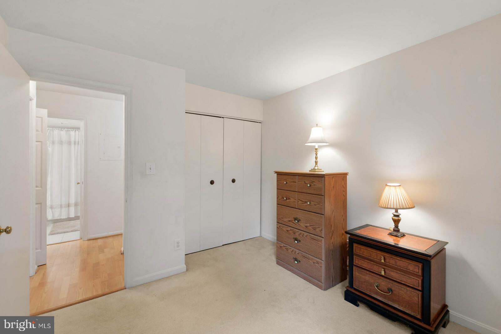 BURKE COVE - Residential