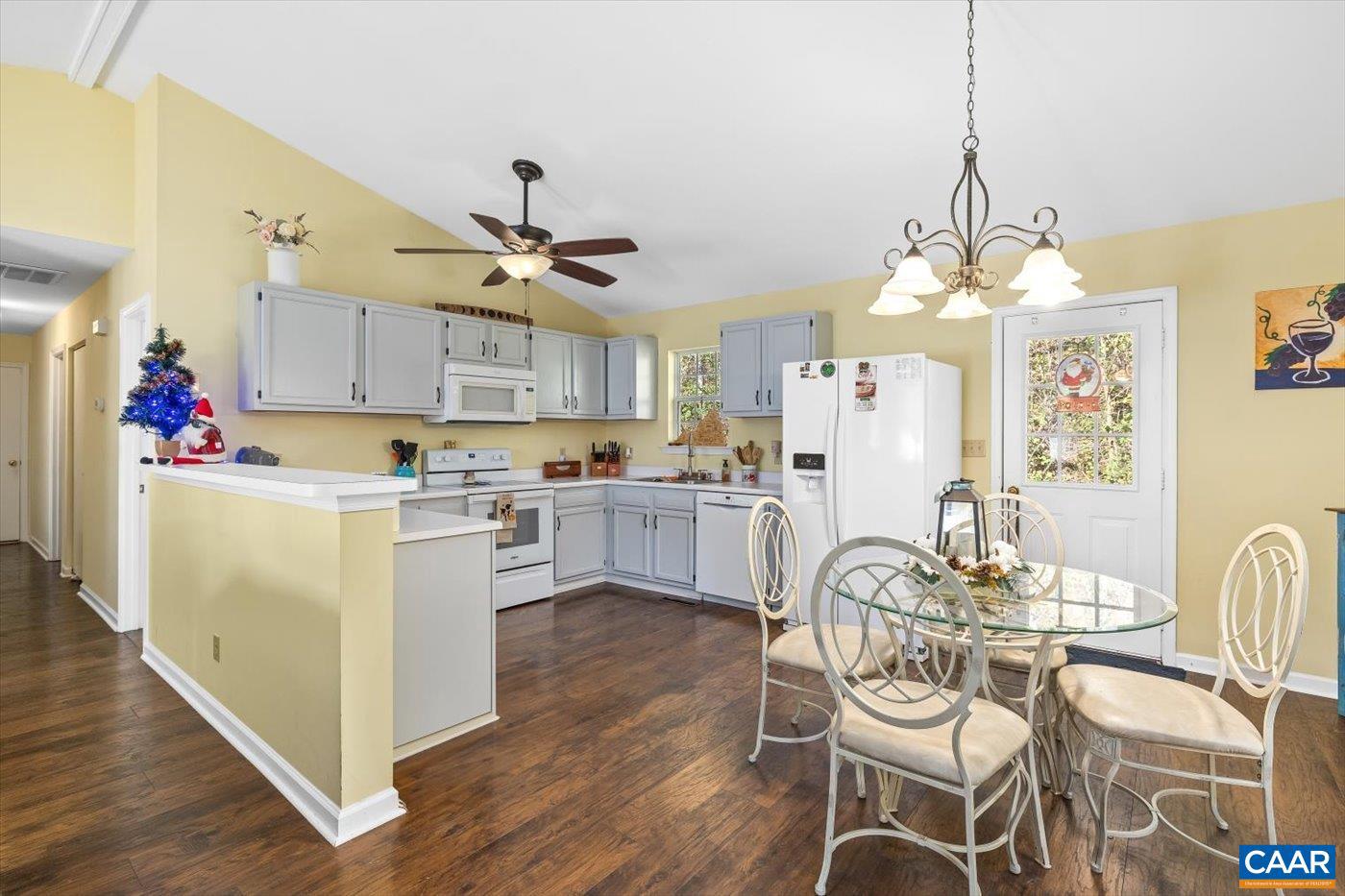 GREEN ACRES - Residential