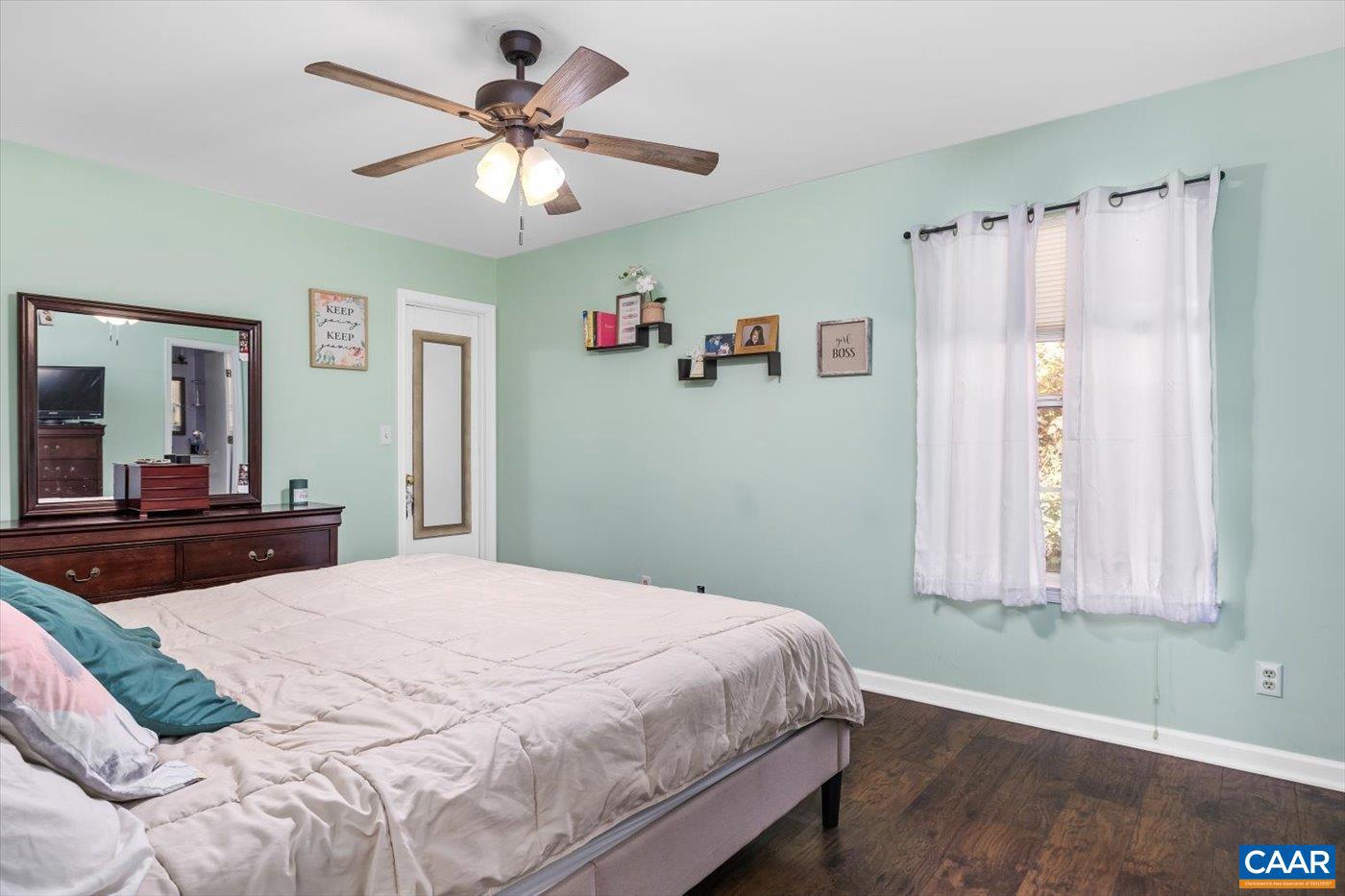 GREEN ACRES - Residential