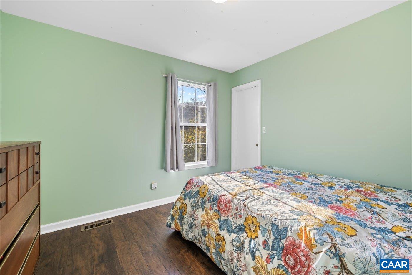 GREEN ACRES - Residential