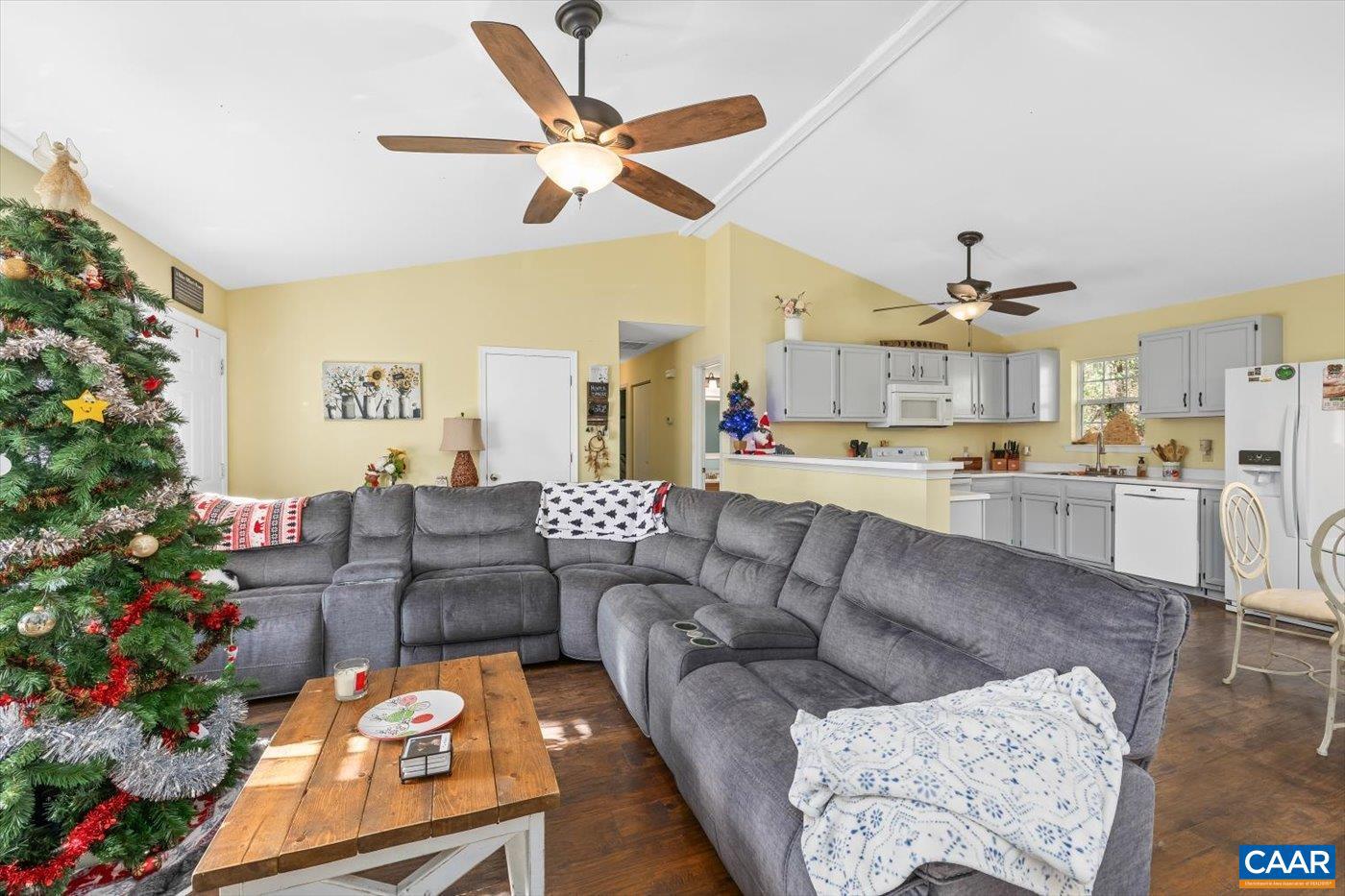 GREEN ACRES - Residential