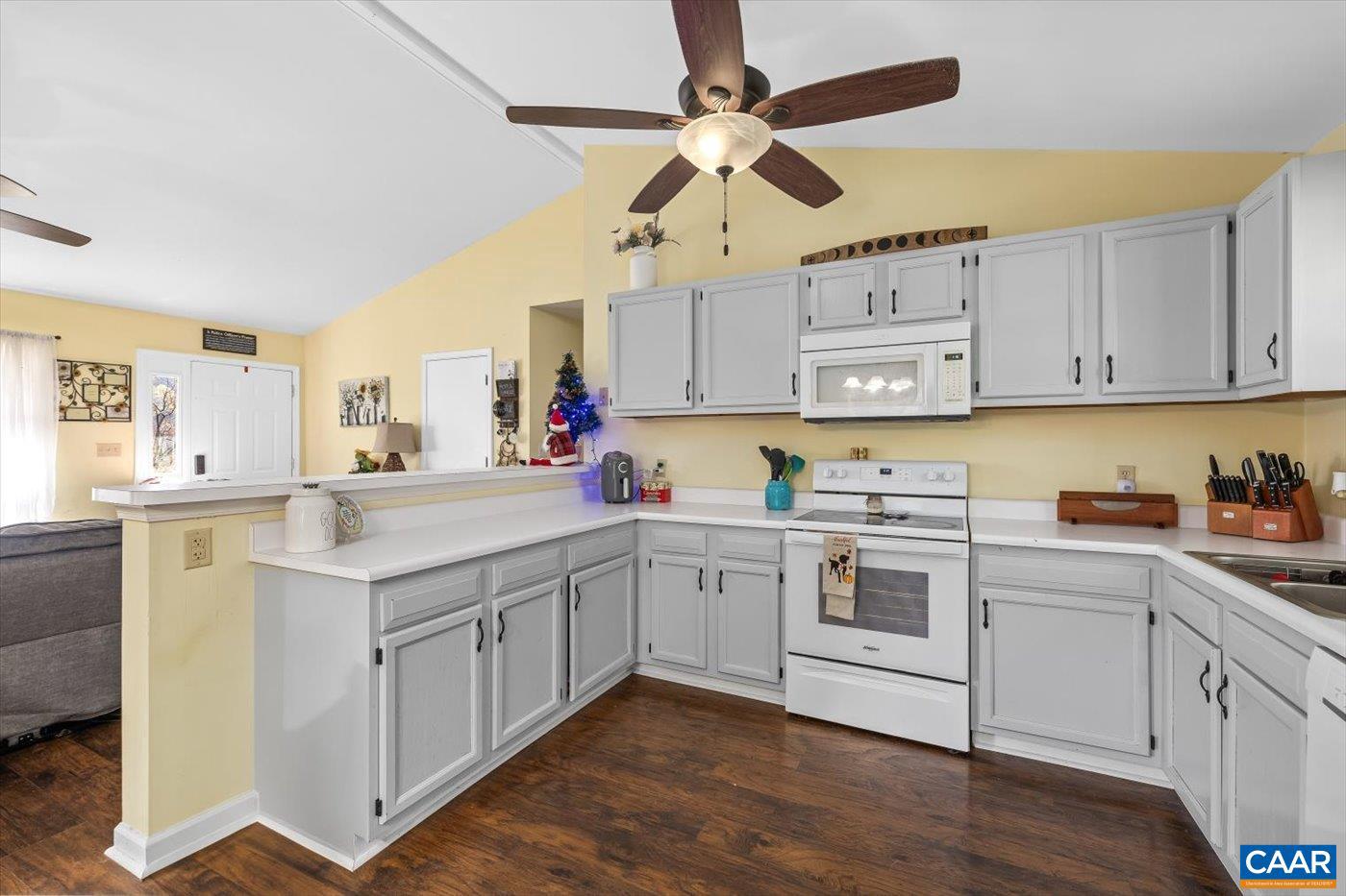 GREEN ACRES - Residential